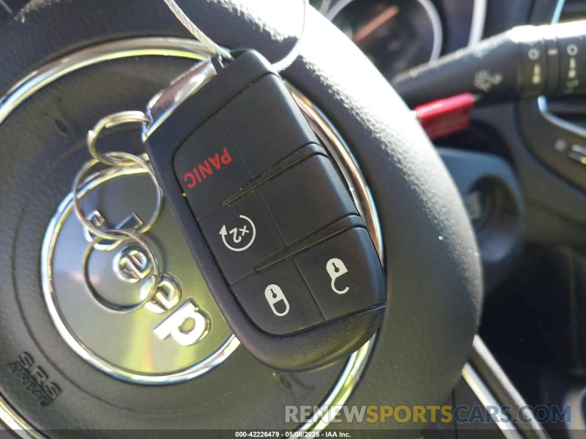 11 Photograph of a damaged car 3C4NJDBBXKT682870 JEEP COMPASS 2019
