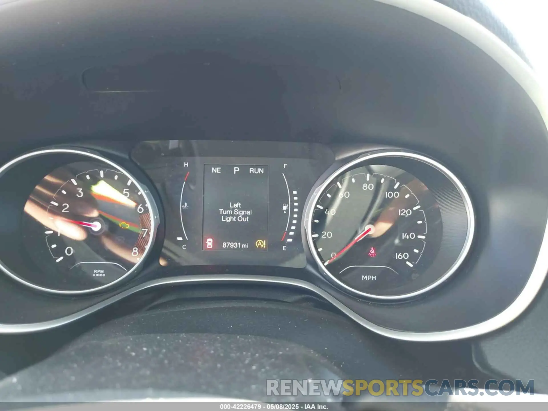 7 Photograph of a damaged car 3C4NJDBBXKT682870 JEEP COMPASS 2019