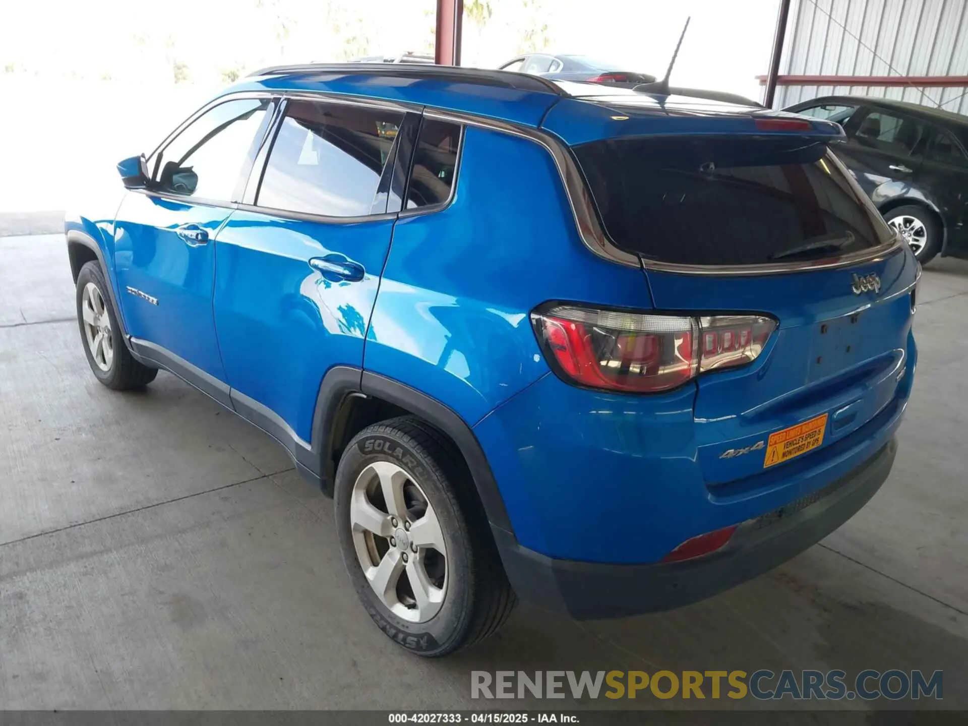 3 Фотография поврежденного автомобиля 3C4NJDBBXKT745210 JEEP COMPASS 2019
