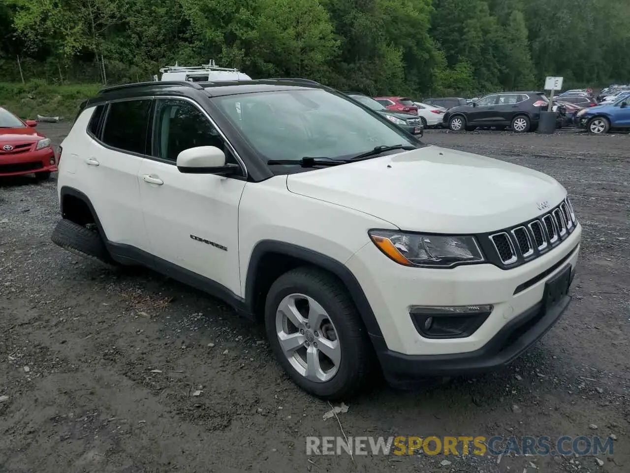 4 Фотография поврежденного автомобиля 3C4NJDBBXKT780927 JEEP COMPASS 2019