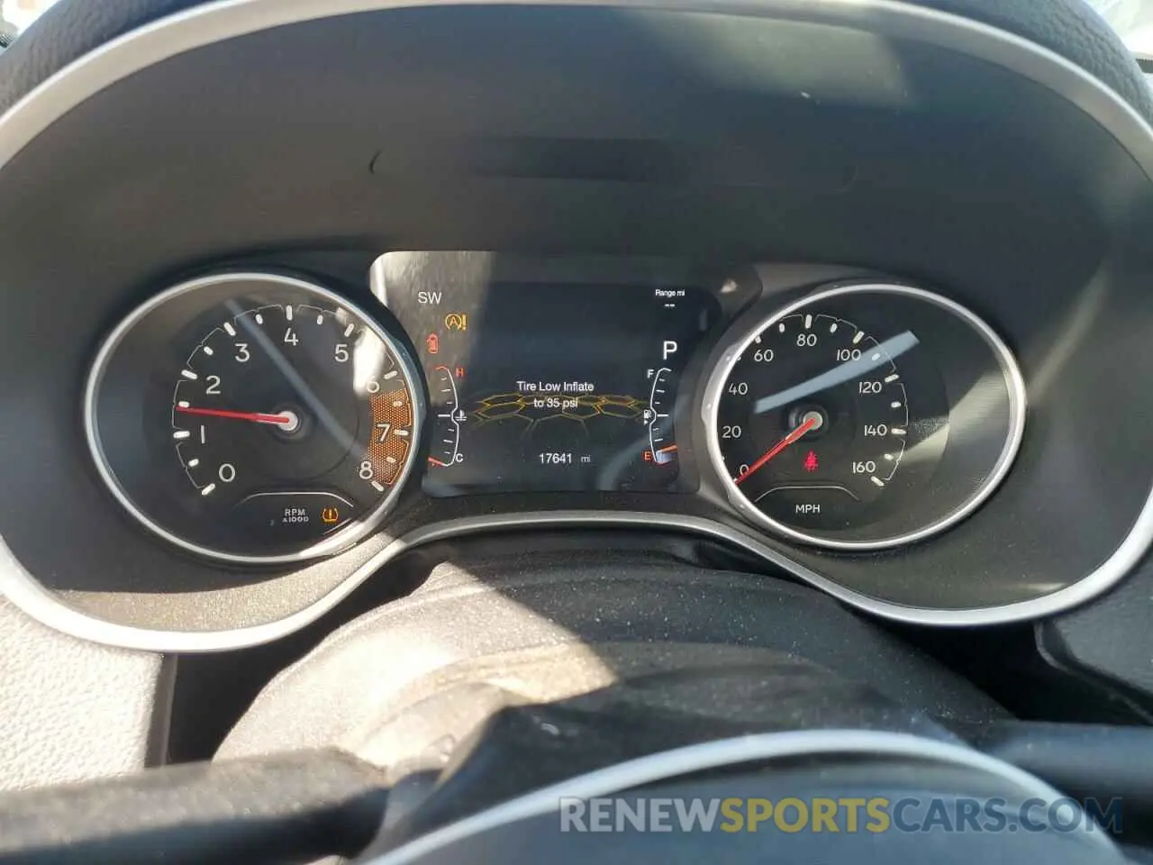 9 Фотография поврежденного автомобиля 3C4NJDBBXKT806569 JEEP COMPASS 2019