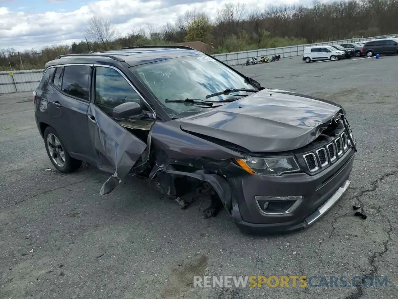 4 Фотография поврежденного автомобиля 3C4NJDCB0KT592657 JEEP COMPASS 2019