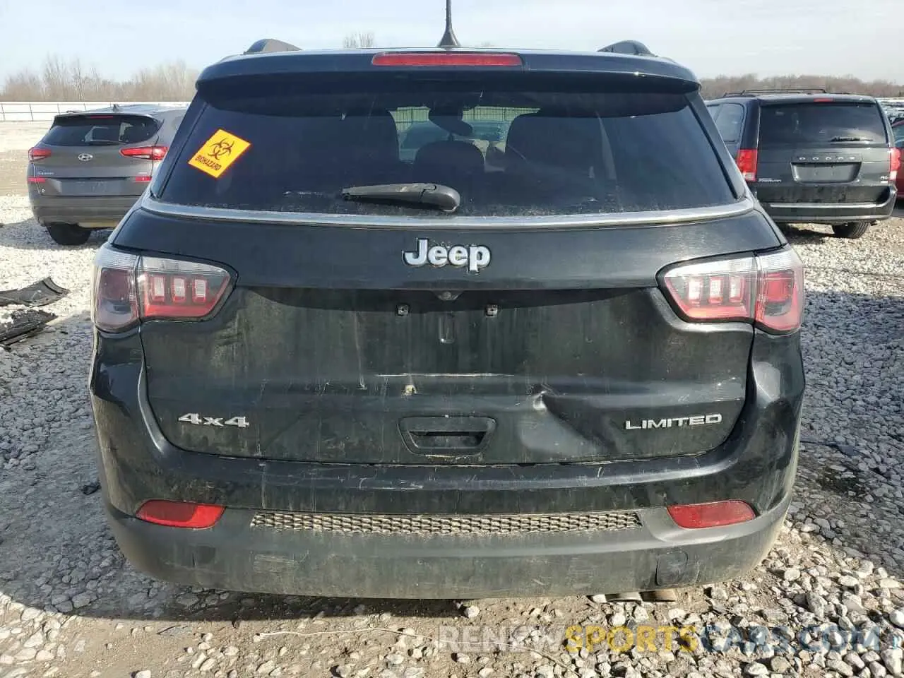 6 Photograph of a damaged car 3C4NJDCB0KT672458 JEEP COMPASS 2019