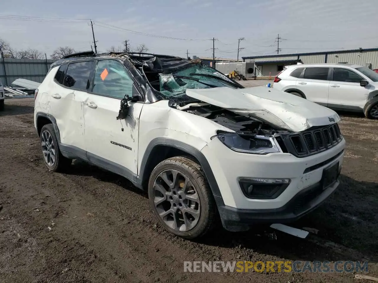 4 Photograph of a damaged car 3C4NJDCB0KT672721 JEEP COMPASS 2019