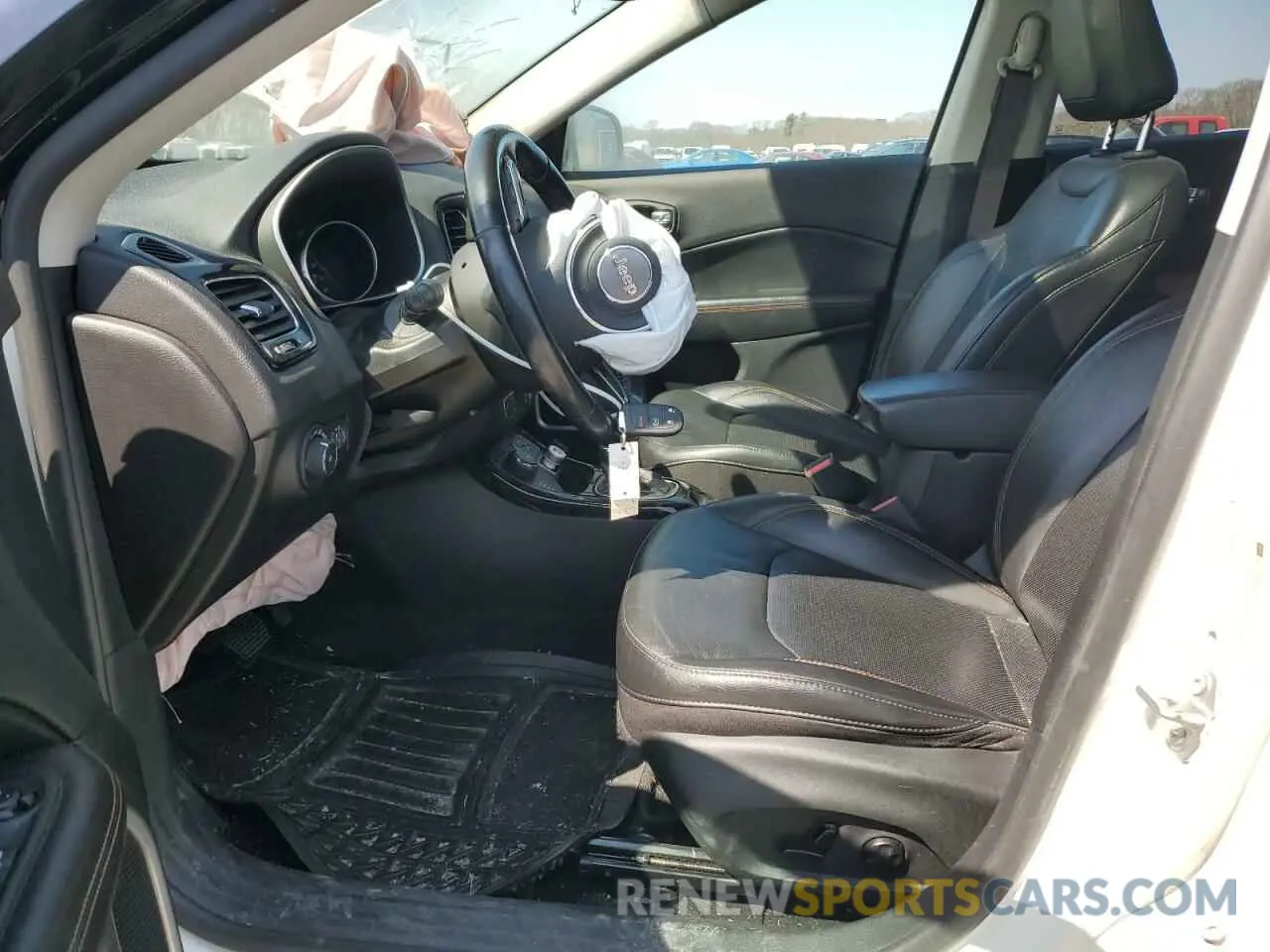 7 Фотография поврежденного автомобиля 3C4NJDCB0KT842382 JEEP COMPASS 2019