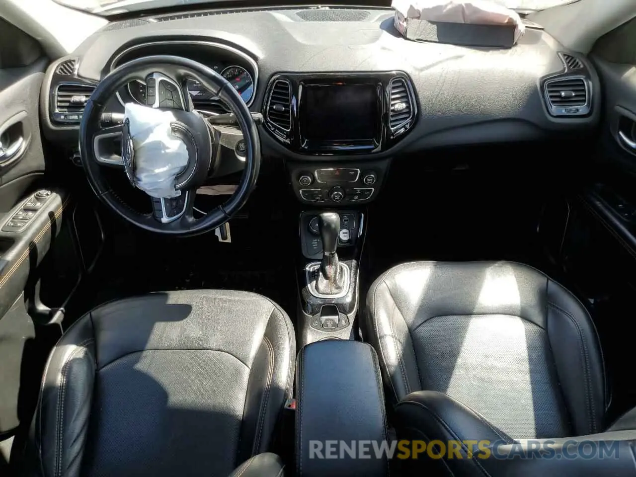 8 Фотография поврежденного автомобиля 3C4NJDCB0KT842382 JEEP COMPASS 2019