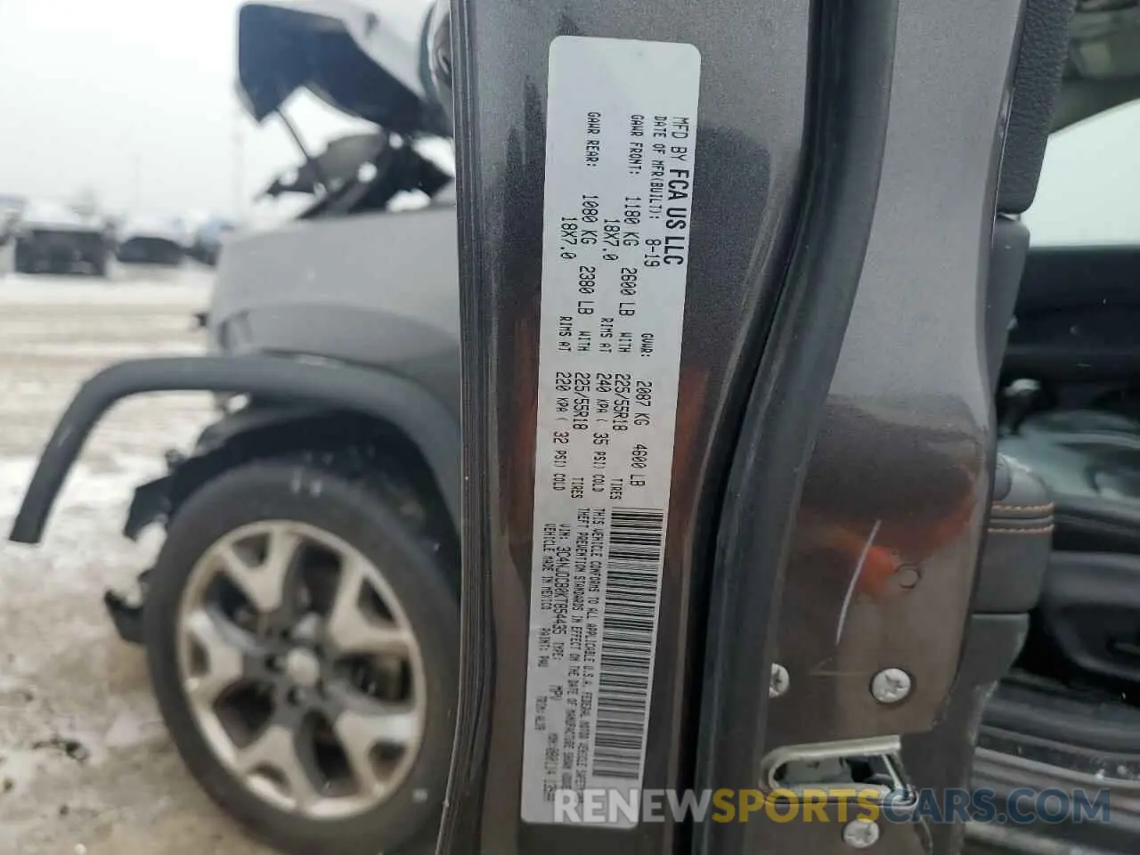 16 Photograph of a damaged car 3C4NJDCB0KT854435 JEEP COMPASS 2019