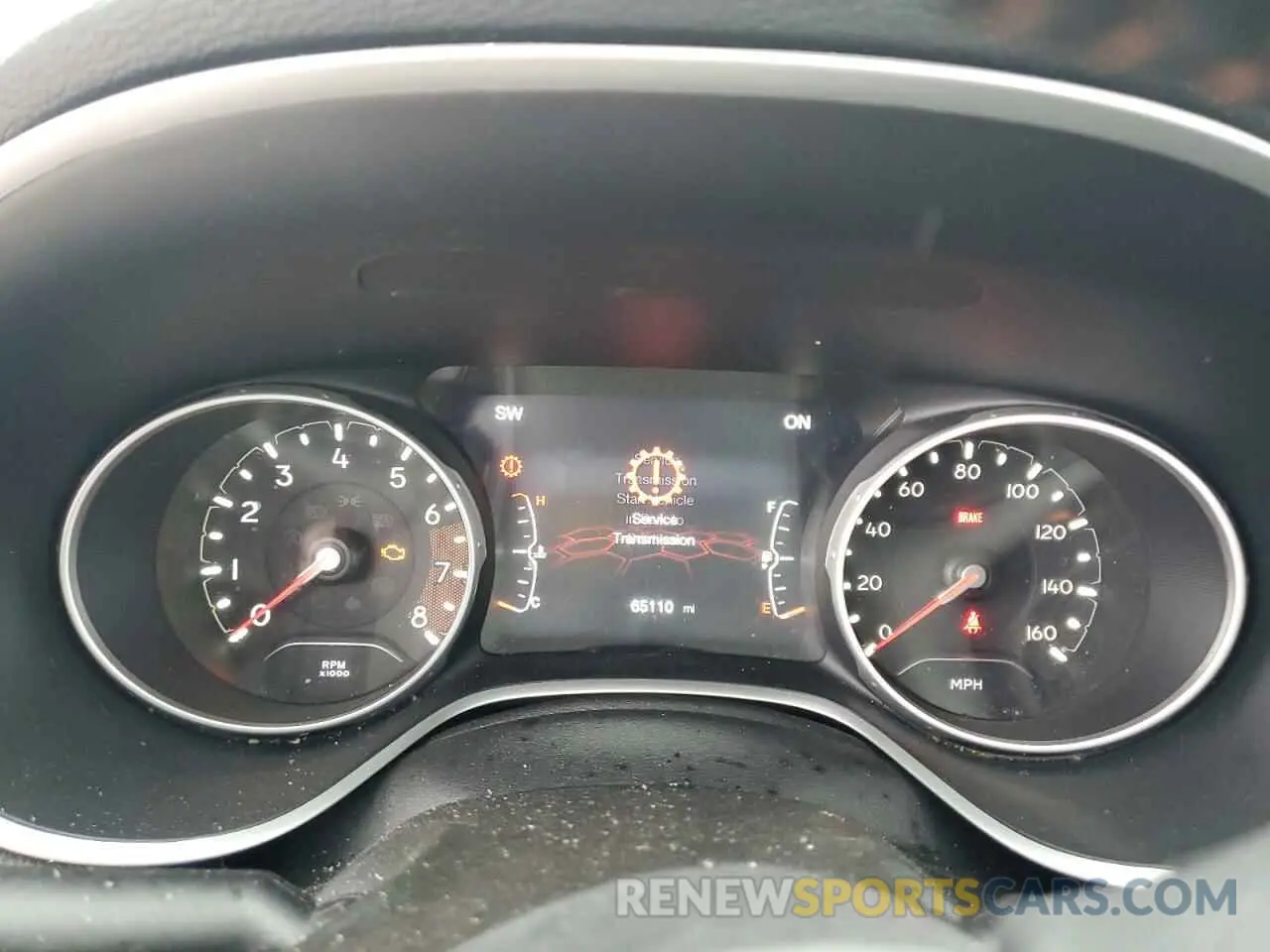 9 Photograph of a damaged car 3C4NJDCB0KT854435 JEEP COMPASS 2019