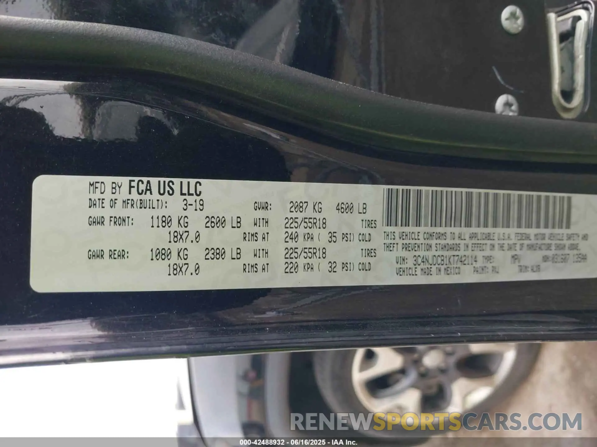 9 Фотография поврежденного автомобиля 3C4NJDCB1KT742114 JEEP COMPASS 2019