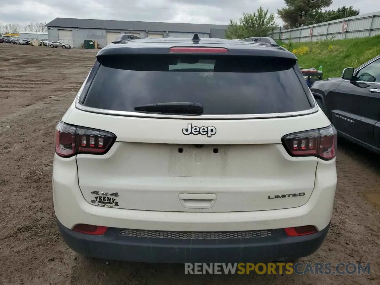 6 Photograph of a damaged car 3C4NJDCB1KT826322 JEEP COMPASS 2019