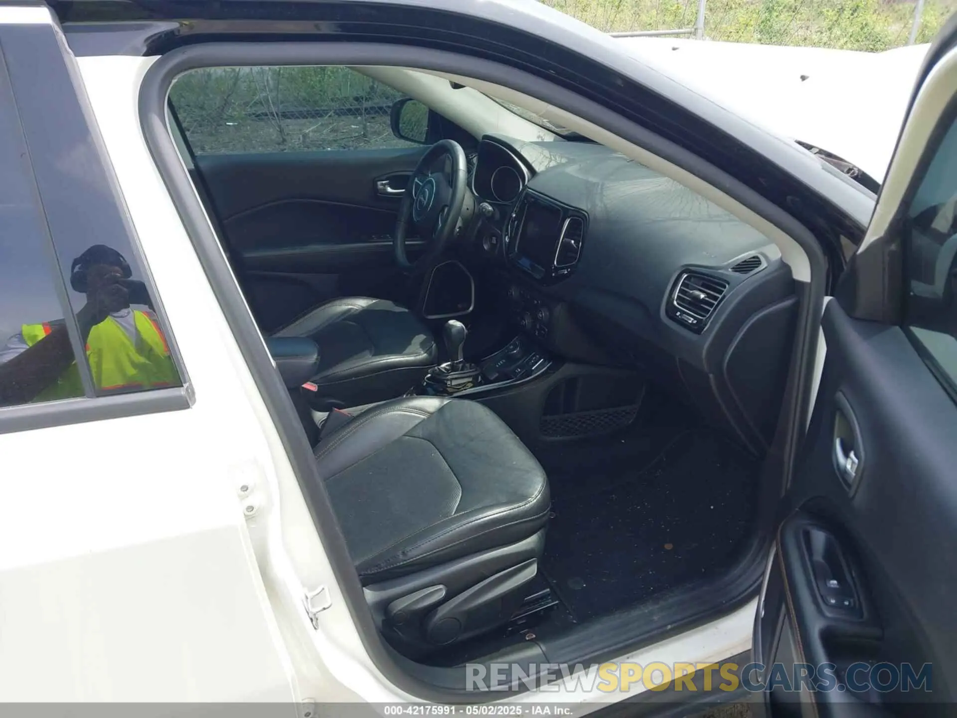 5 Фотография поврежденного автомобиля 3C4NJDCB2KT704231 JEEP COMPASS 2019