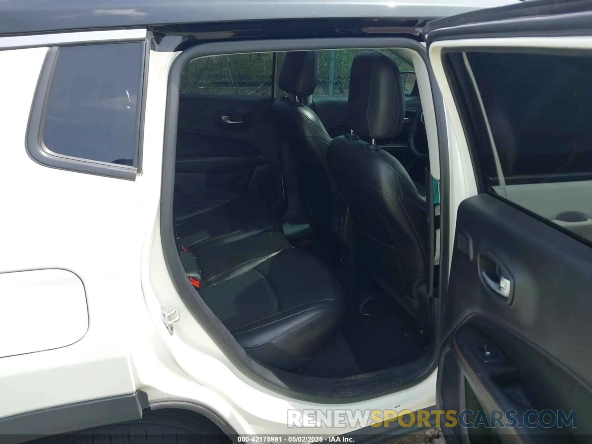 8 Фотография поврежденного автомобиля 3C4NJDCB2KT704231 JEEP COMPASS 2019