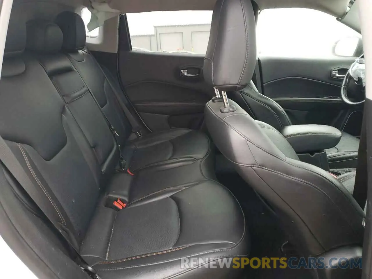12 Photograph of a damaged car 3C4NJDCB2KT828290 JEEP COMPASS 2019