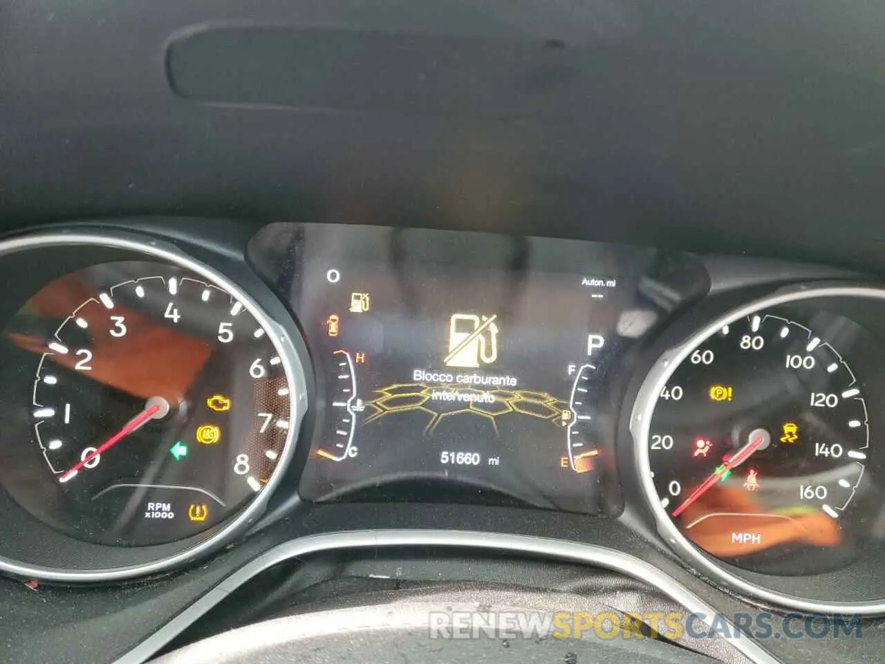 9 Photograph of a damaged car 3C4NJDCB2KT828290 JEEP COMPASS 2019