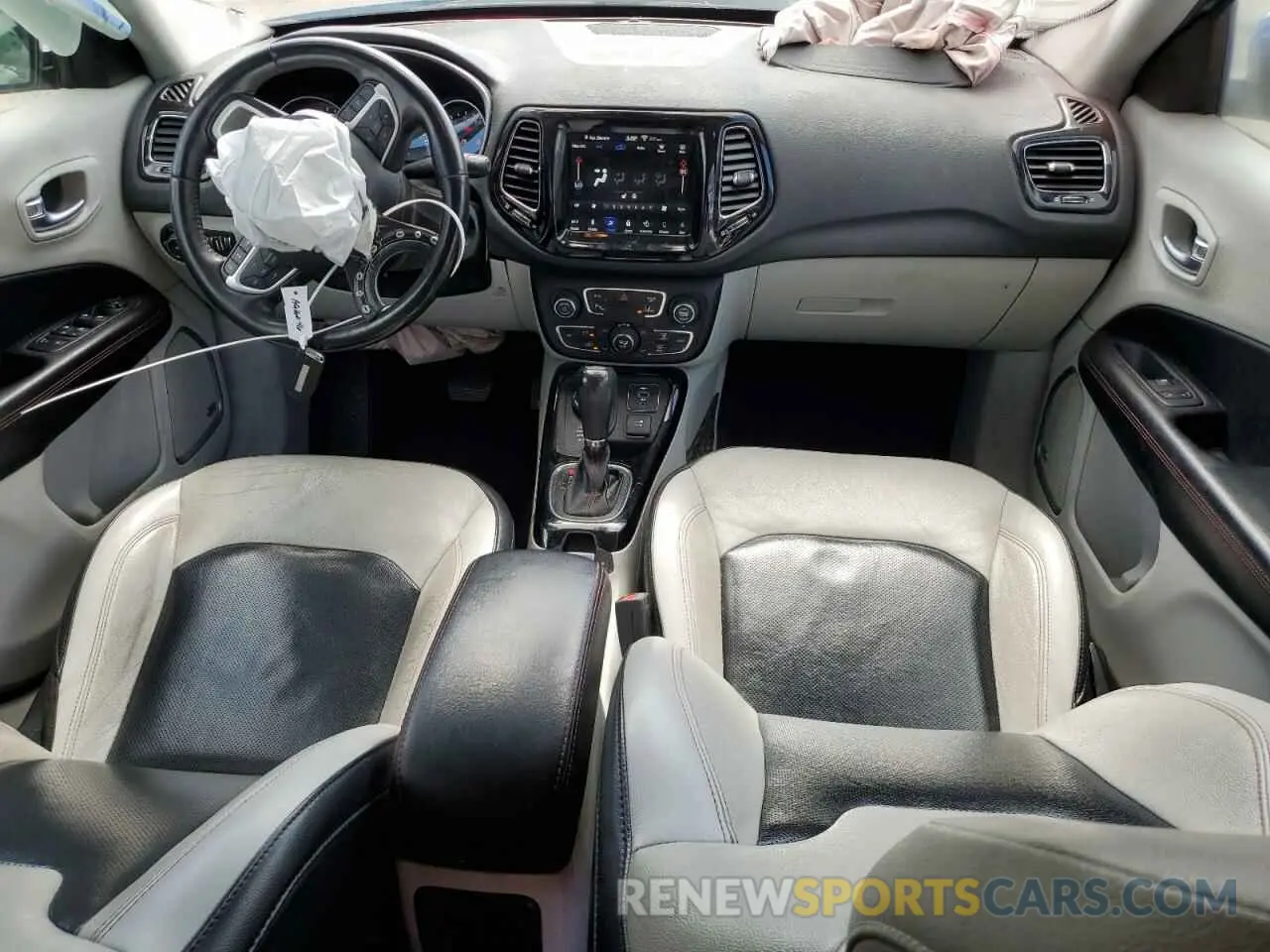 8 Photograph of a damaged car 3C4NJDCB3KT730837 JEEP COMPASS 2019