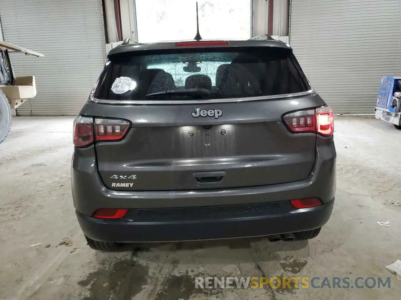 6 Photograph of a damaged car 3C4NJDCB4KT620699 JEEP COMPASS 2019