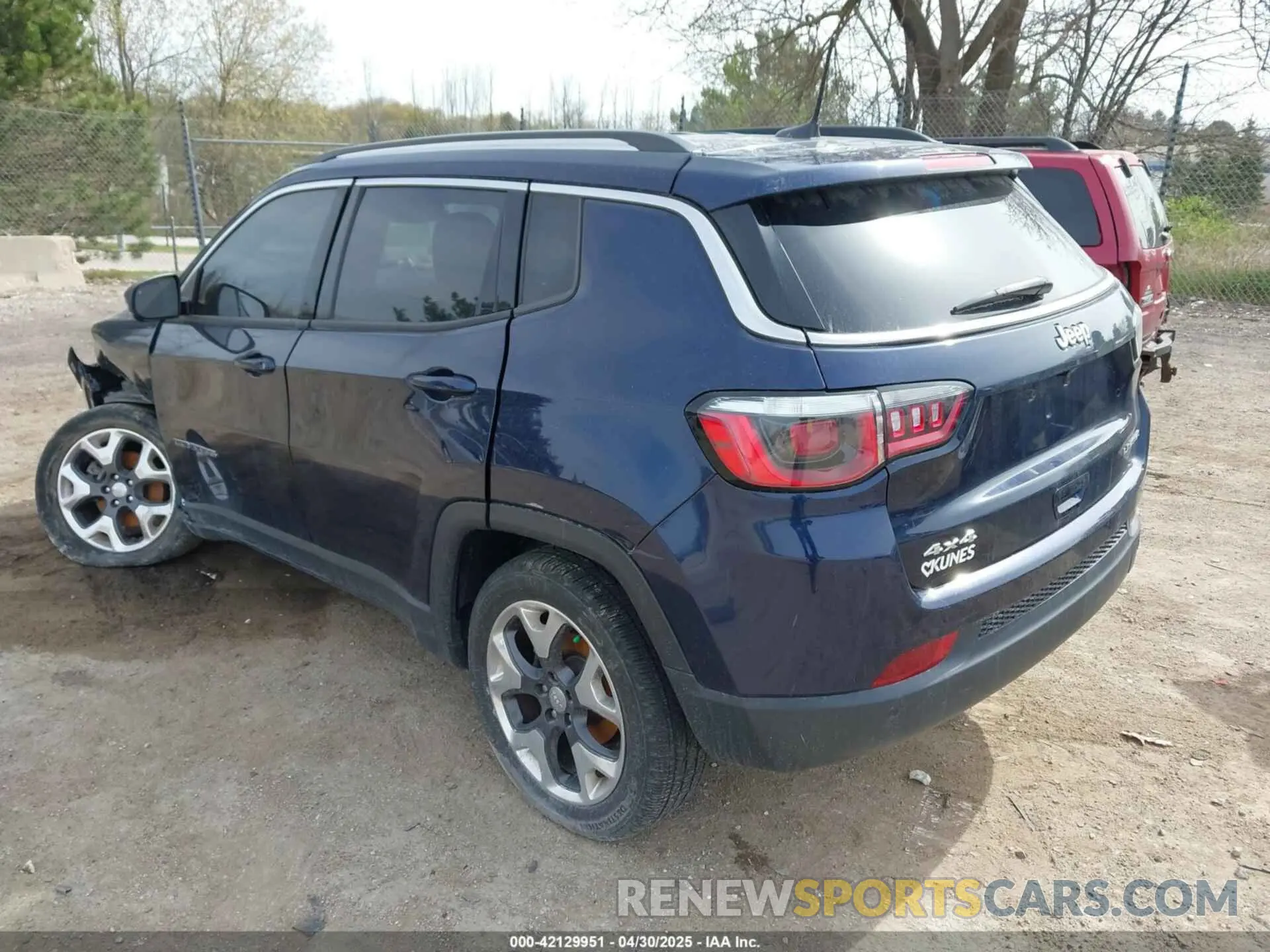 3 Photograph of a damaged car 3C4NJDCB4KT747677 JEEP COMPASS 2019