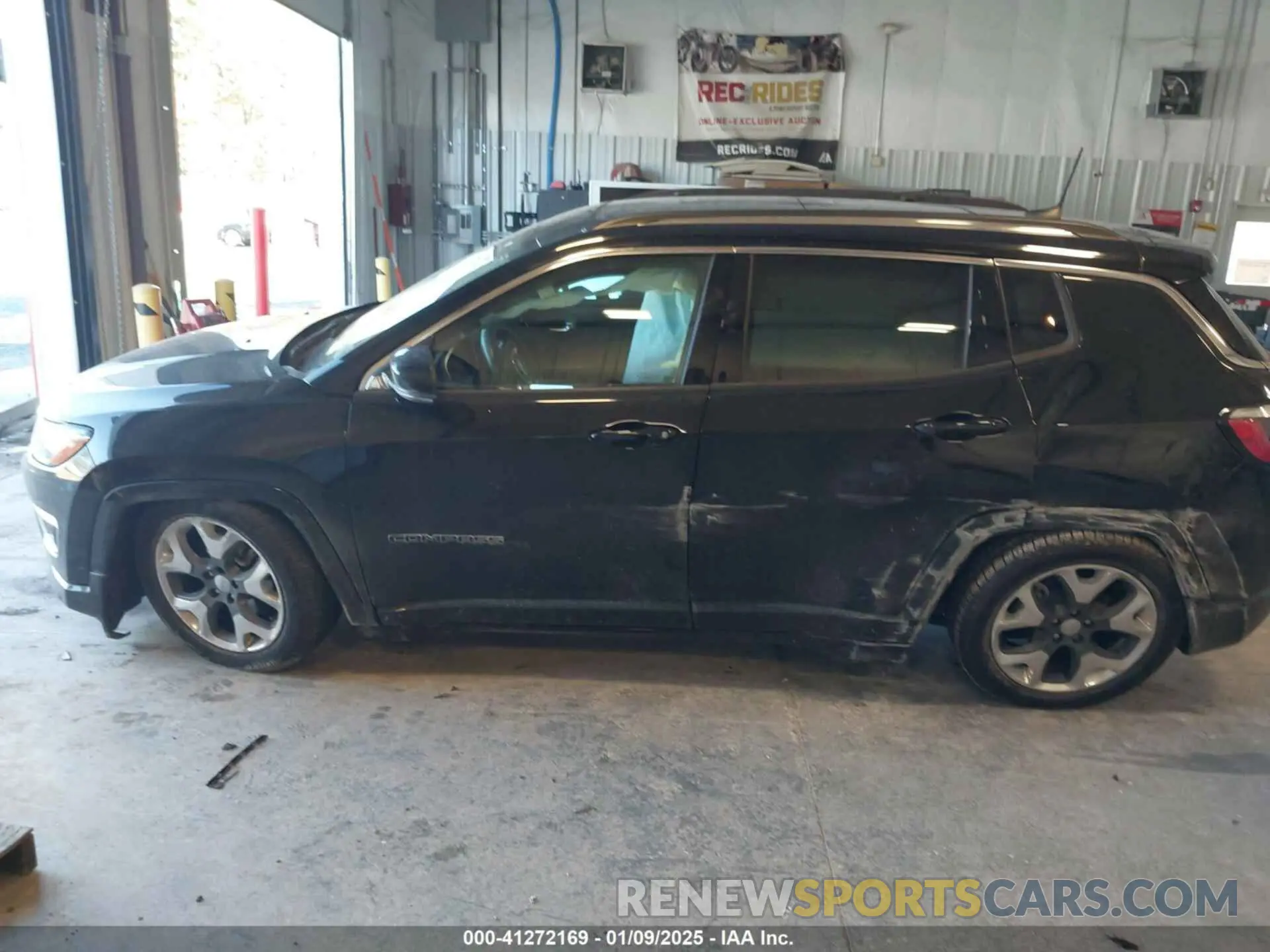 14 Фотография поврежденного автомобиля 3C4NJDCB4KT826881 JEEP COMPASS 2019