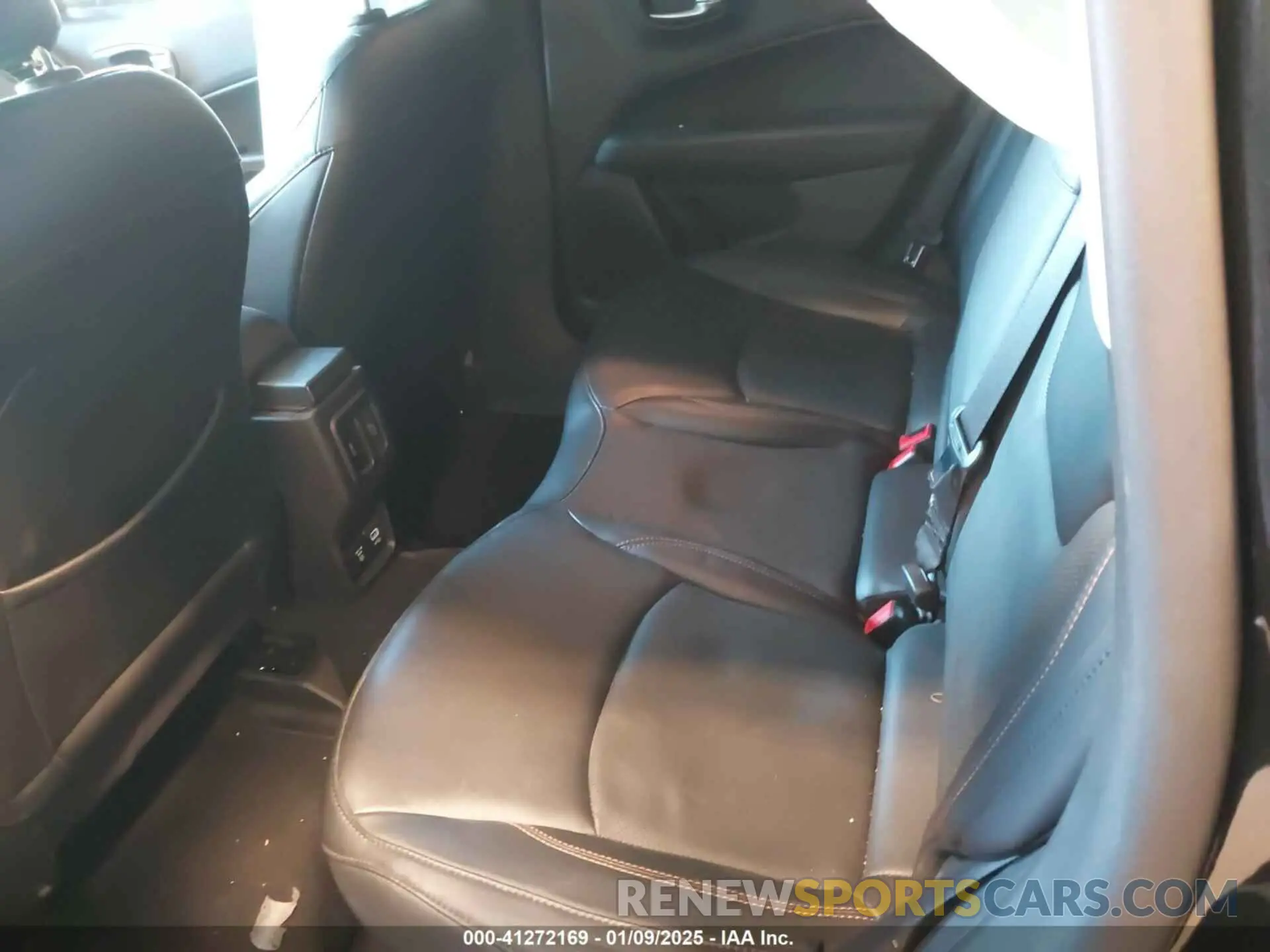 8 Фотография поврежденного автомобиля 3C4NJDCB4KT826881 JEEP COMPASS 2019