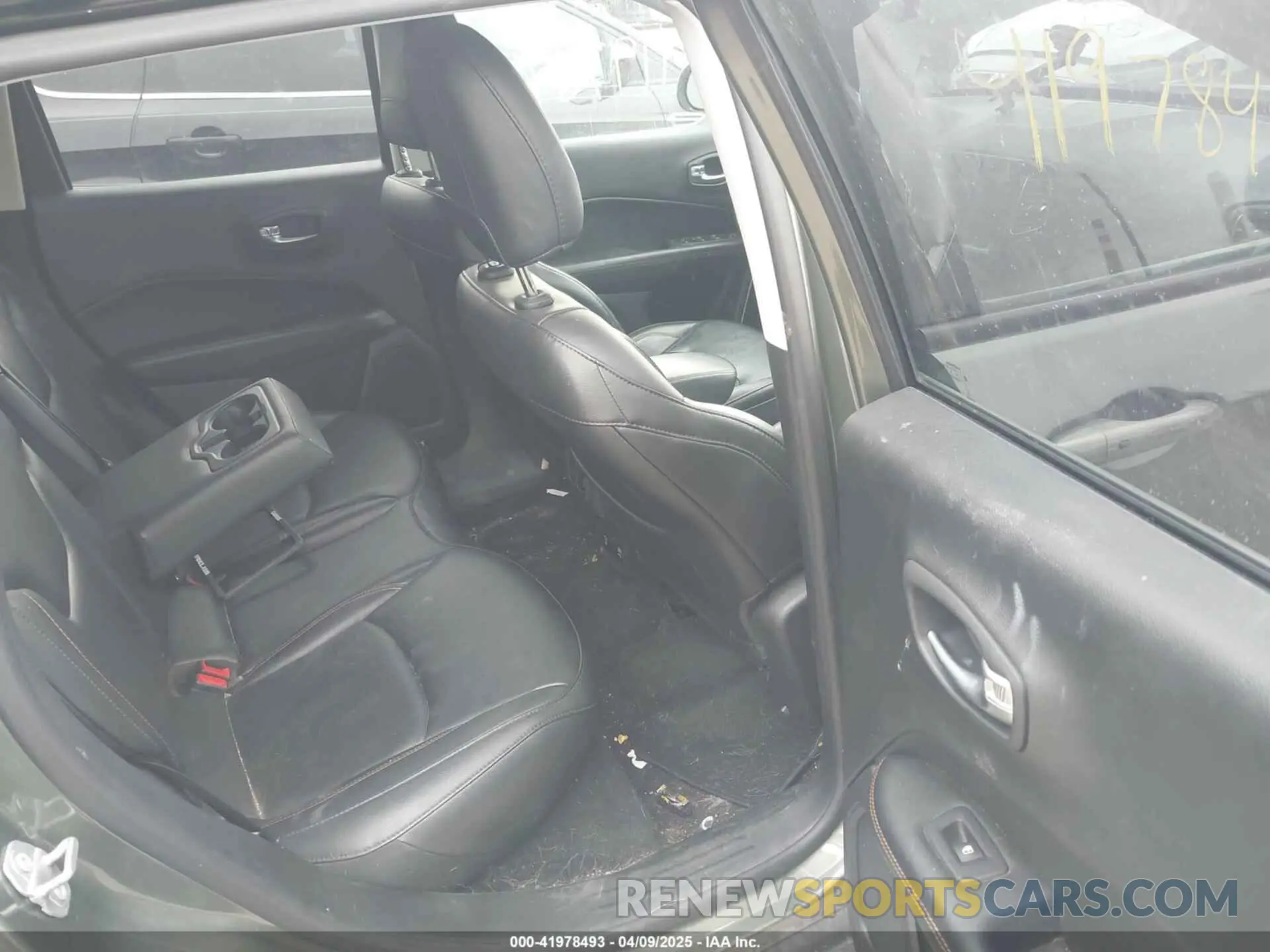 8 Фотография поврежденного автомобиля 3C4NJDCB5KT629864 JEEP COMPASS 2019