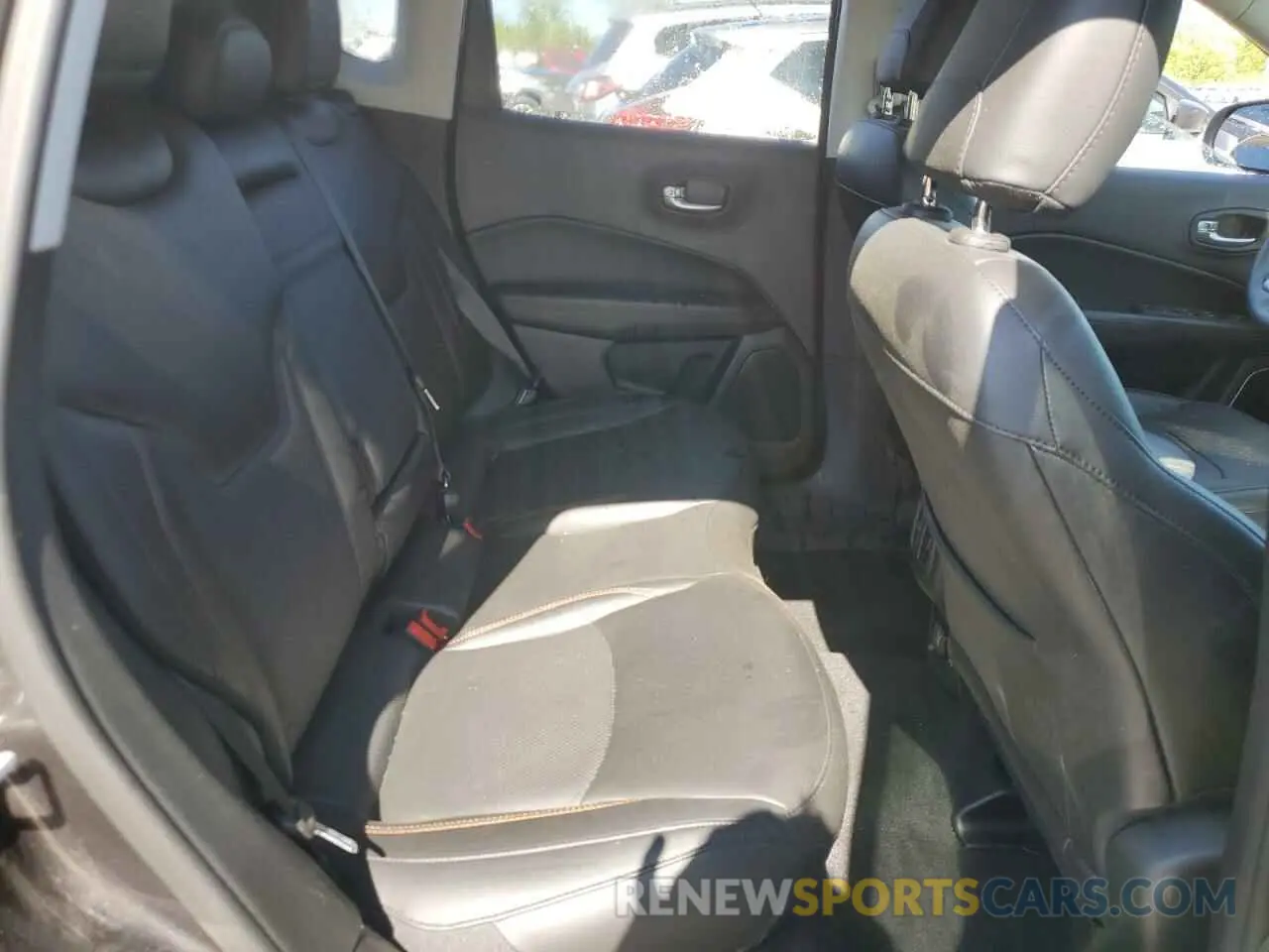 11 Фотография поврежденного автомобиля 3C4NJDCB5KT641769 JEEP COMPASS 2019