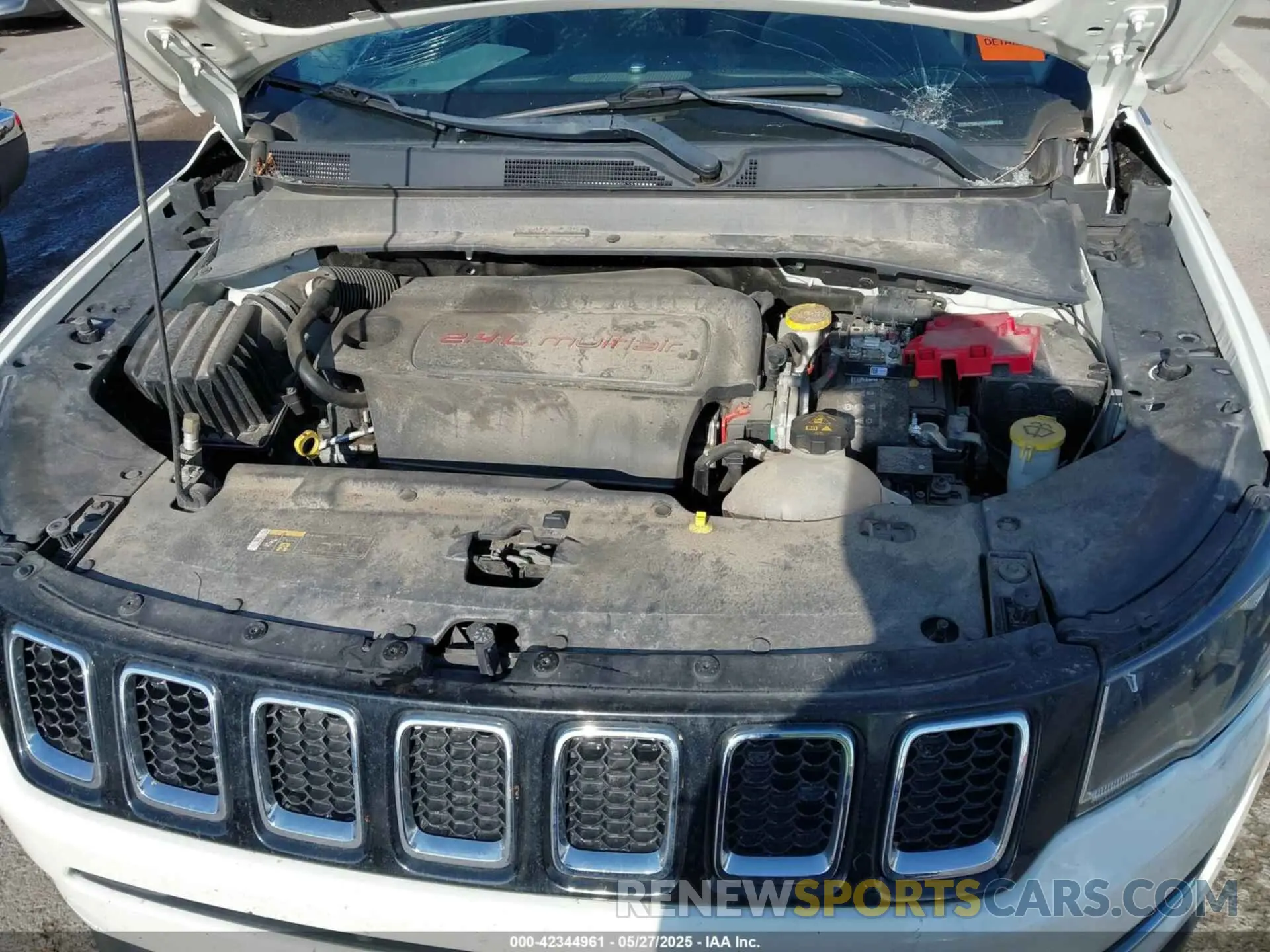 10 Фотография поврежденного автомобиля 3C4NJDCB5KT733884 JEEP COMPASS 2019