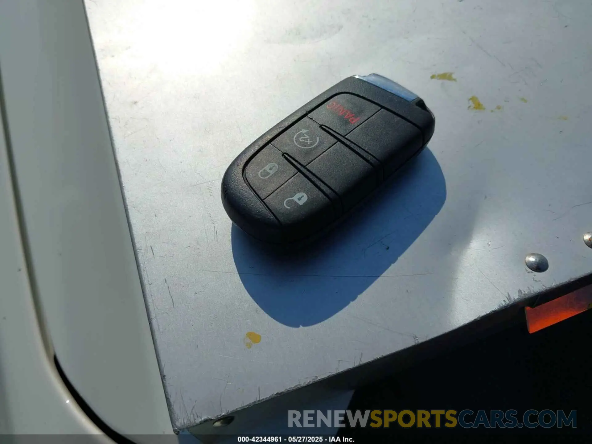 11 Фотография поврежденного автомобиля 3C4NJDCB5KT733884 JEEP COMPASS 2019