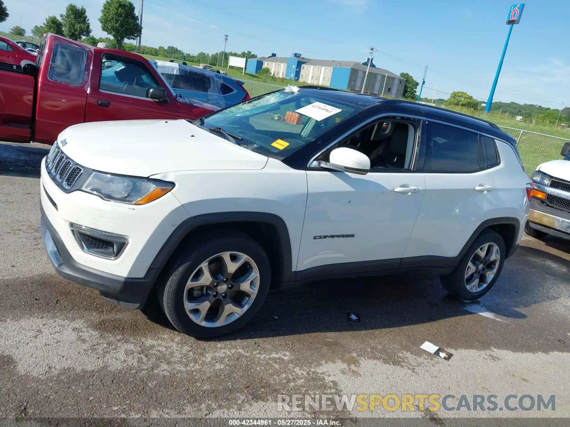 14 Фотография поврежденного автомобиля 3C4NJDCB5KT733884 JEEP COMPASS 2019