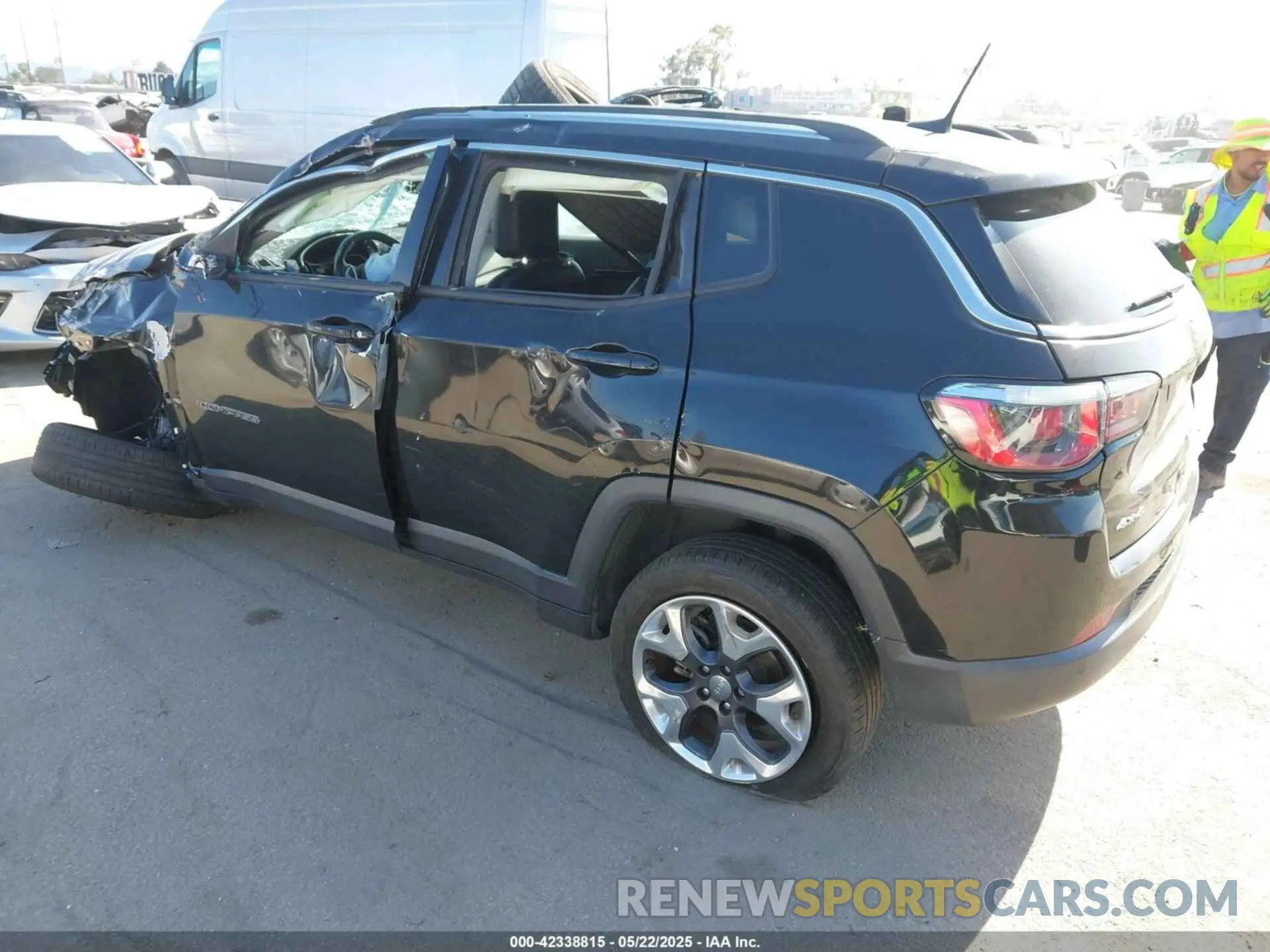 3 Photograph of a damaged car 3C4NJDCB6KT653901 JEEP COMPASS 2019