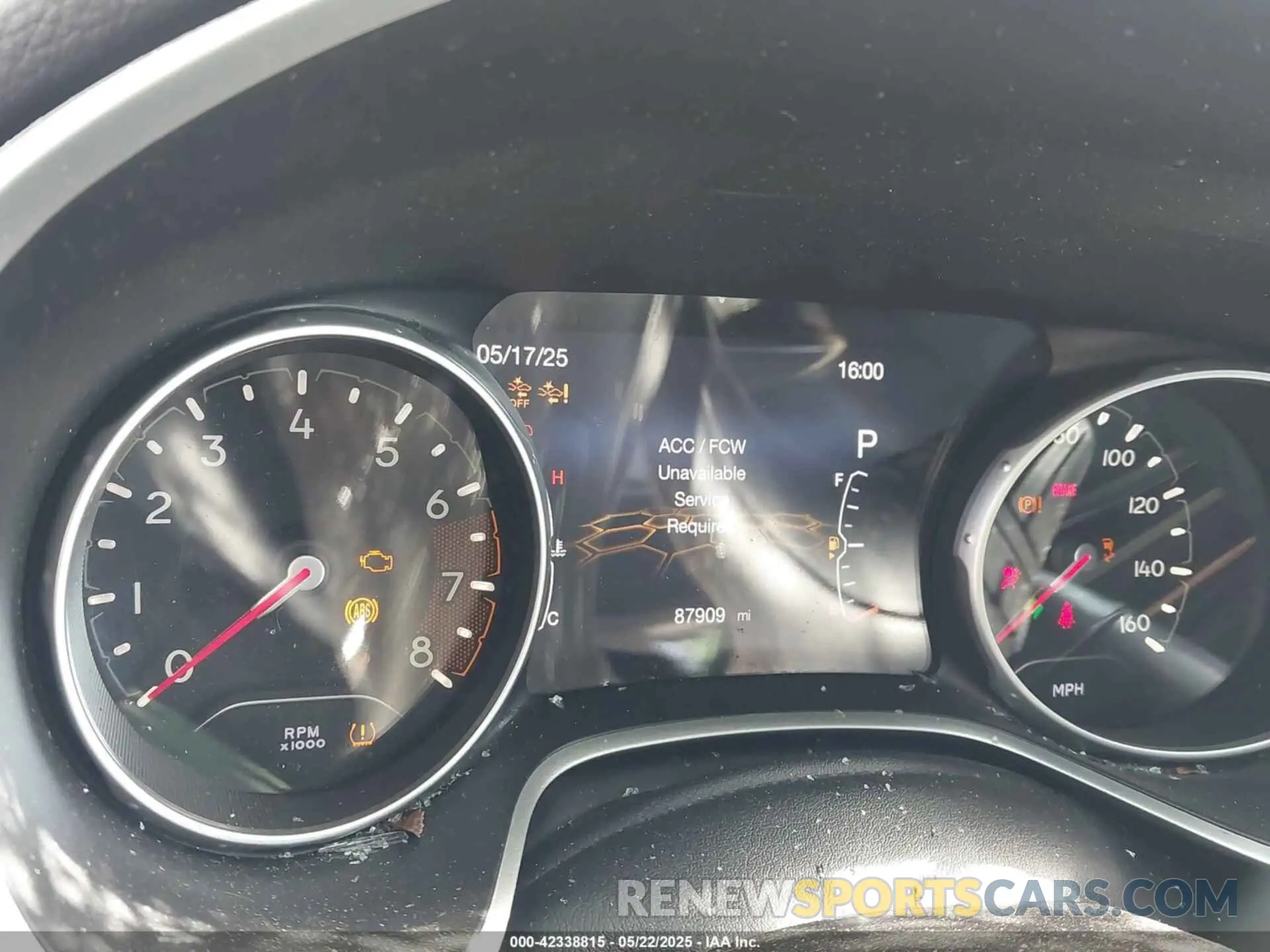 7 Photograph of a damaged car 3C4NJDCB6KT653901 JEEP COMPASS 2019