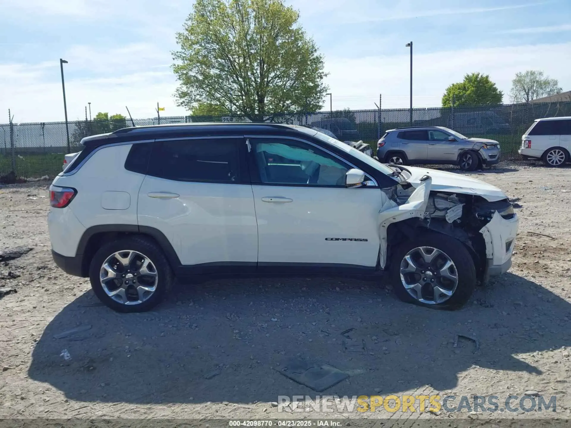 12 Фотография поврежденного автомобиля 3C4NJDCB6KT740505 JEEP COMPASS 2019