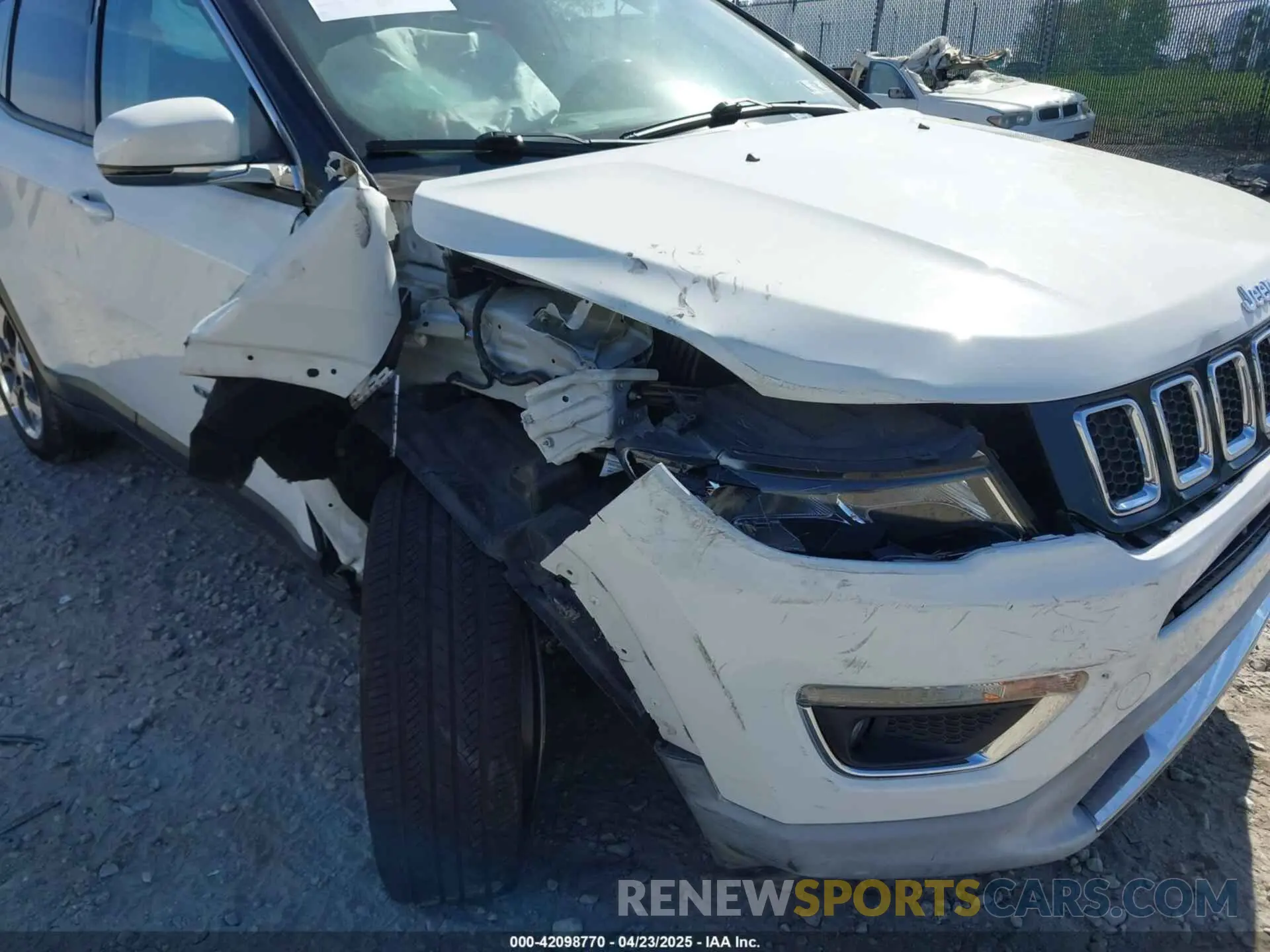 6 Фотография поврежденного автомобиля 3C4NJDCB6KT740505 JEEP COMPASS 2019