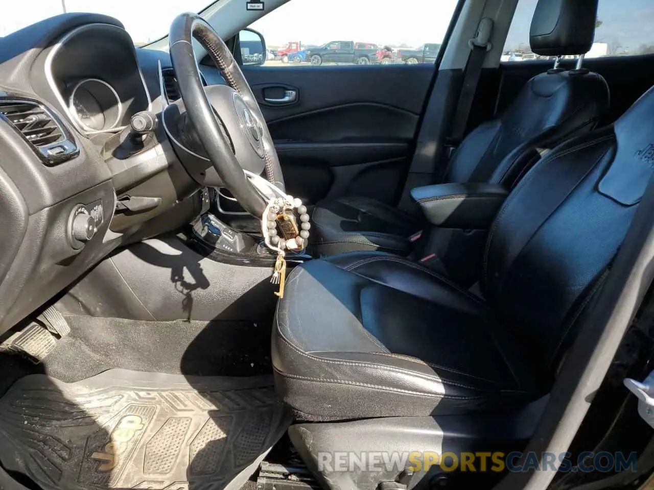 7 Фотография поврежденного автомобиля 3C4NJDCB6KT742139 JEEP COMPASS 2019