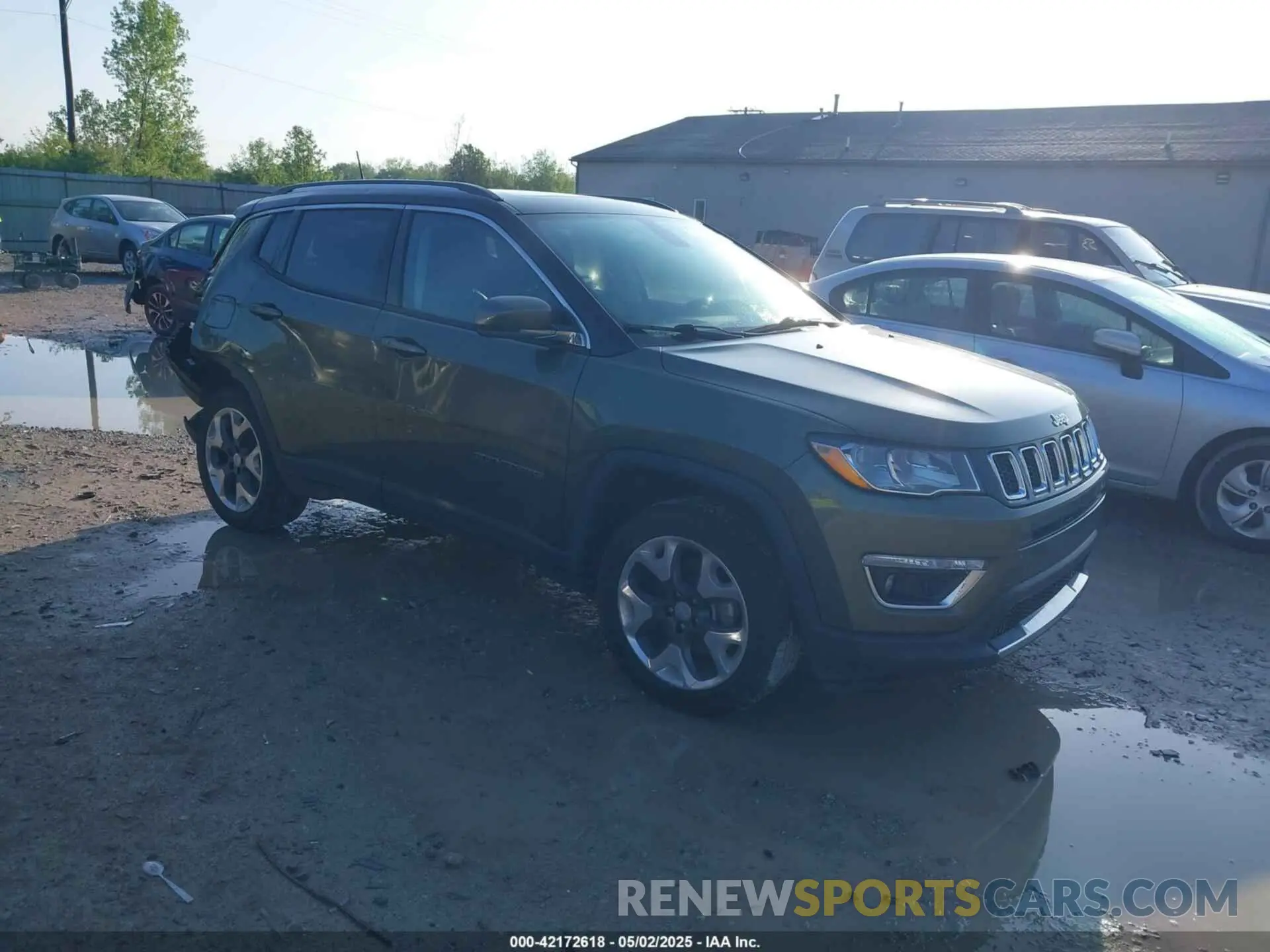 1 Photograph of a damaged car 3C4NJDCB7KT646715 JEEP COMPASS 2019