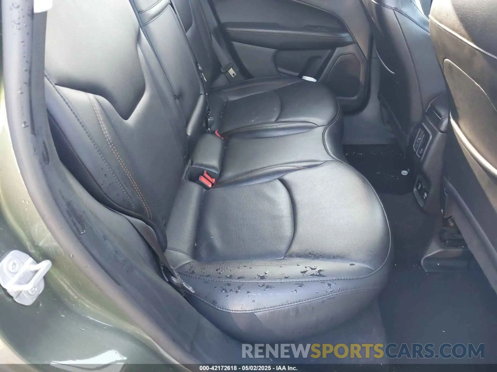 8 Photograph of a damaged car 3C4NJDCB7KT646715 JEEP COMPASS 2019
