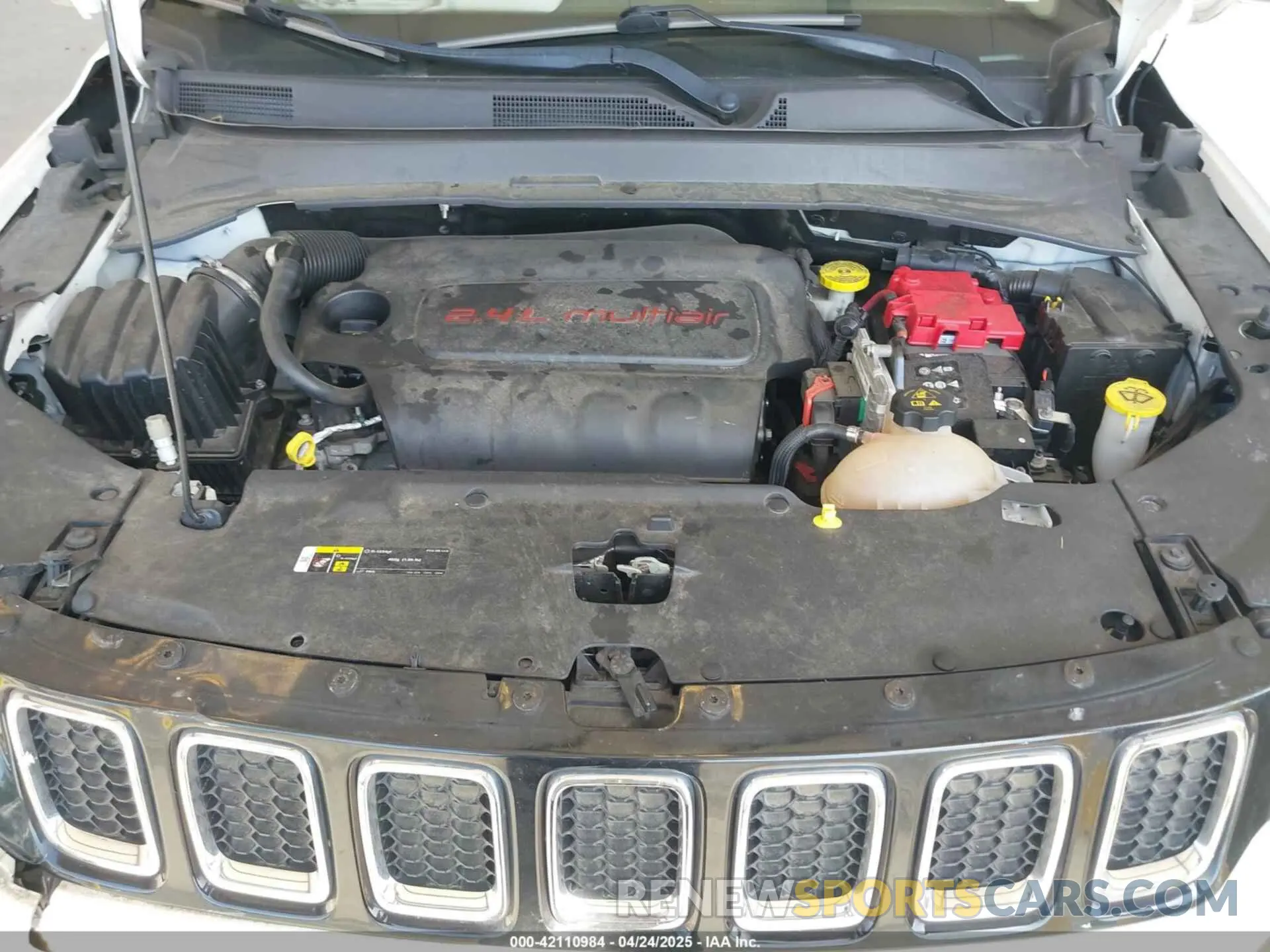 10 Фотография поврежденного автомобиля 3C4NJDCB7KT753926 JEEP COMPASS 2019