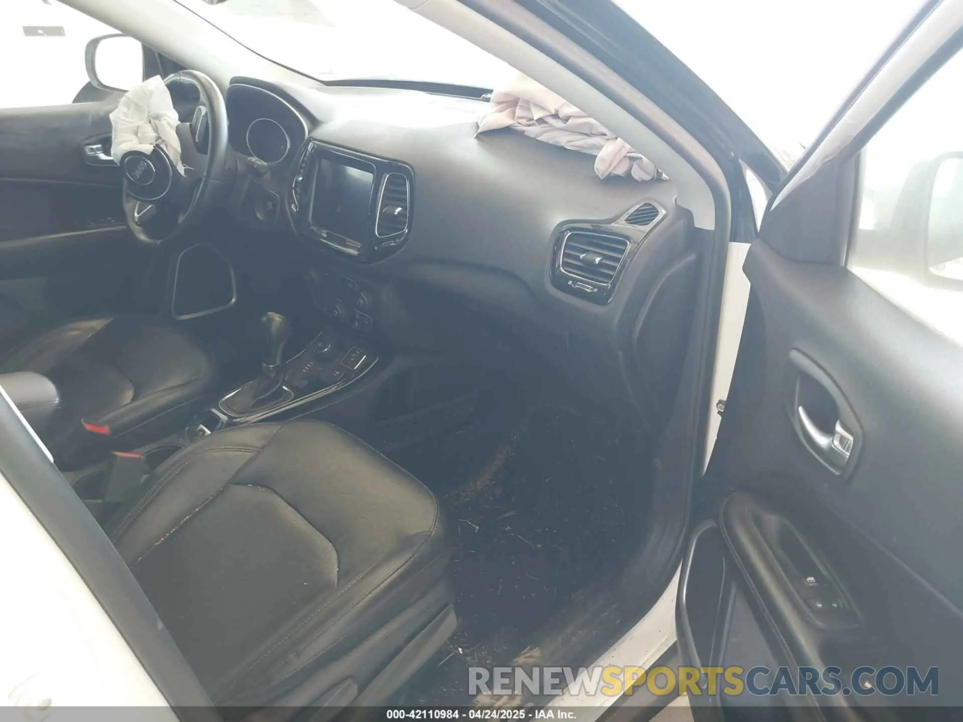 5 Фотография поврежденного автомобиля 3C4NJDCB7KT753926 JEEP COMPASS 2019