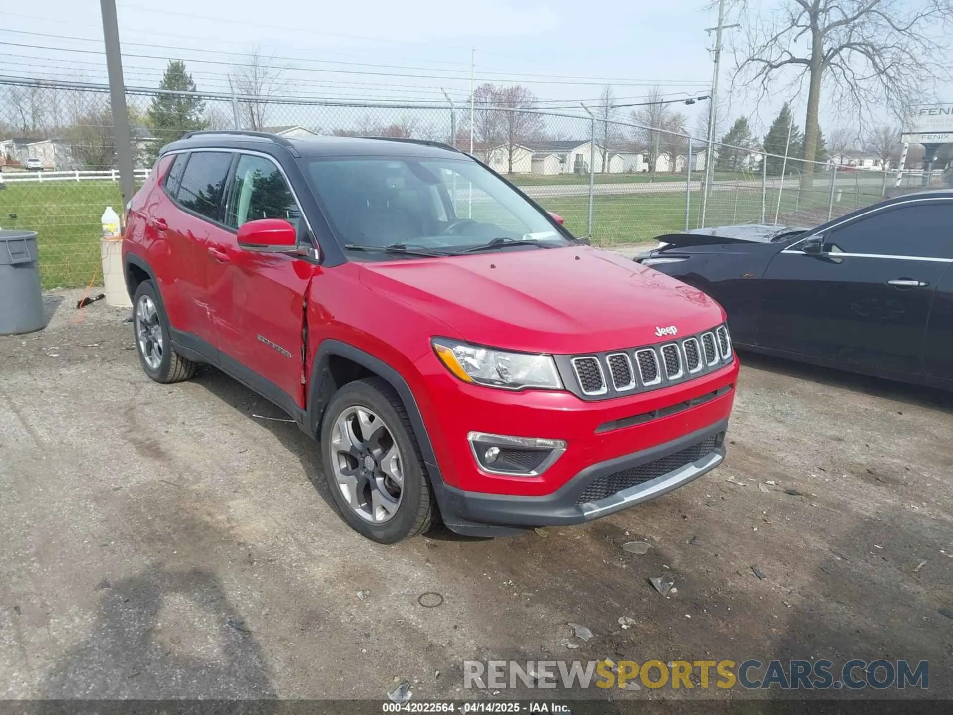 1 Photograph of a damaged car 3C4NJDCB8KT638591 JEEP COMPASS 2019