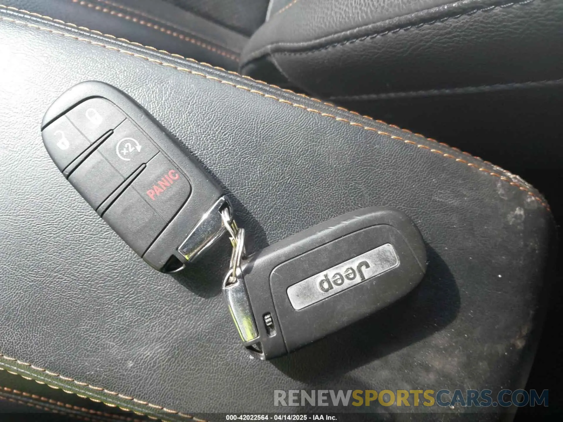 11 Photograph of a damaged car 3C4NJDCB8KT638591 JEEP COMPASS 2019