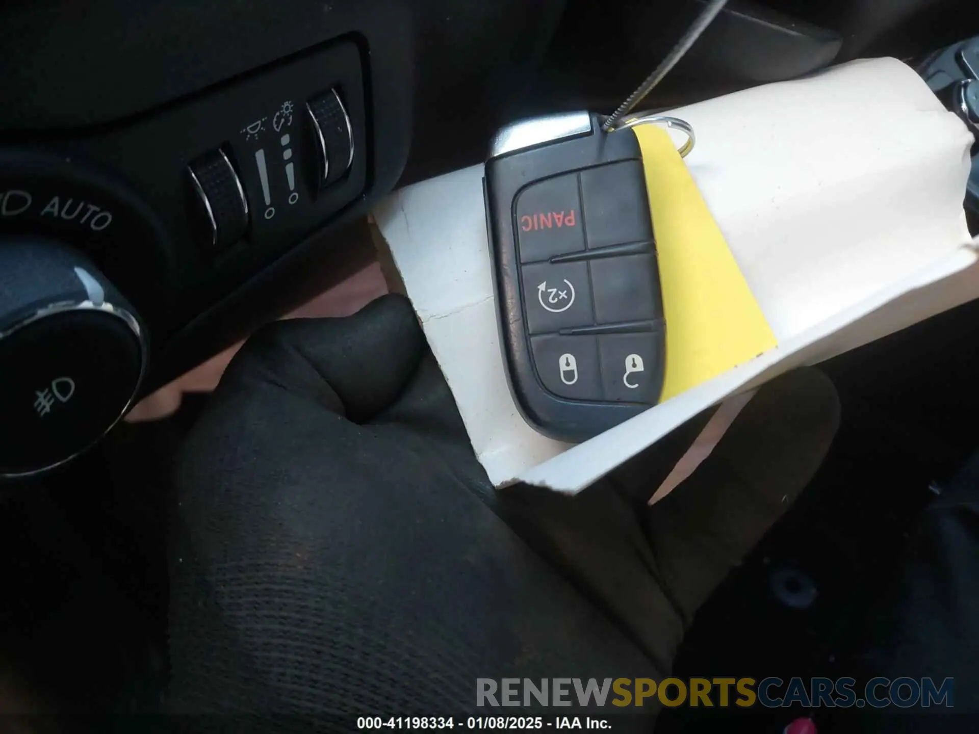 11 Photograph of a damaged car 3C4NJDCB8KT639384 JEEP COMPASS 2019