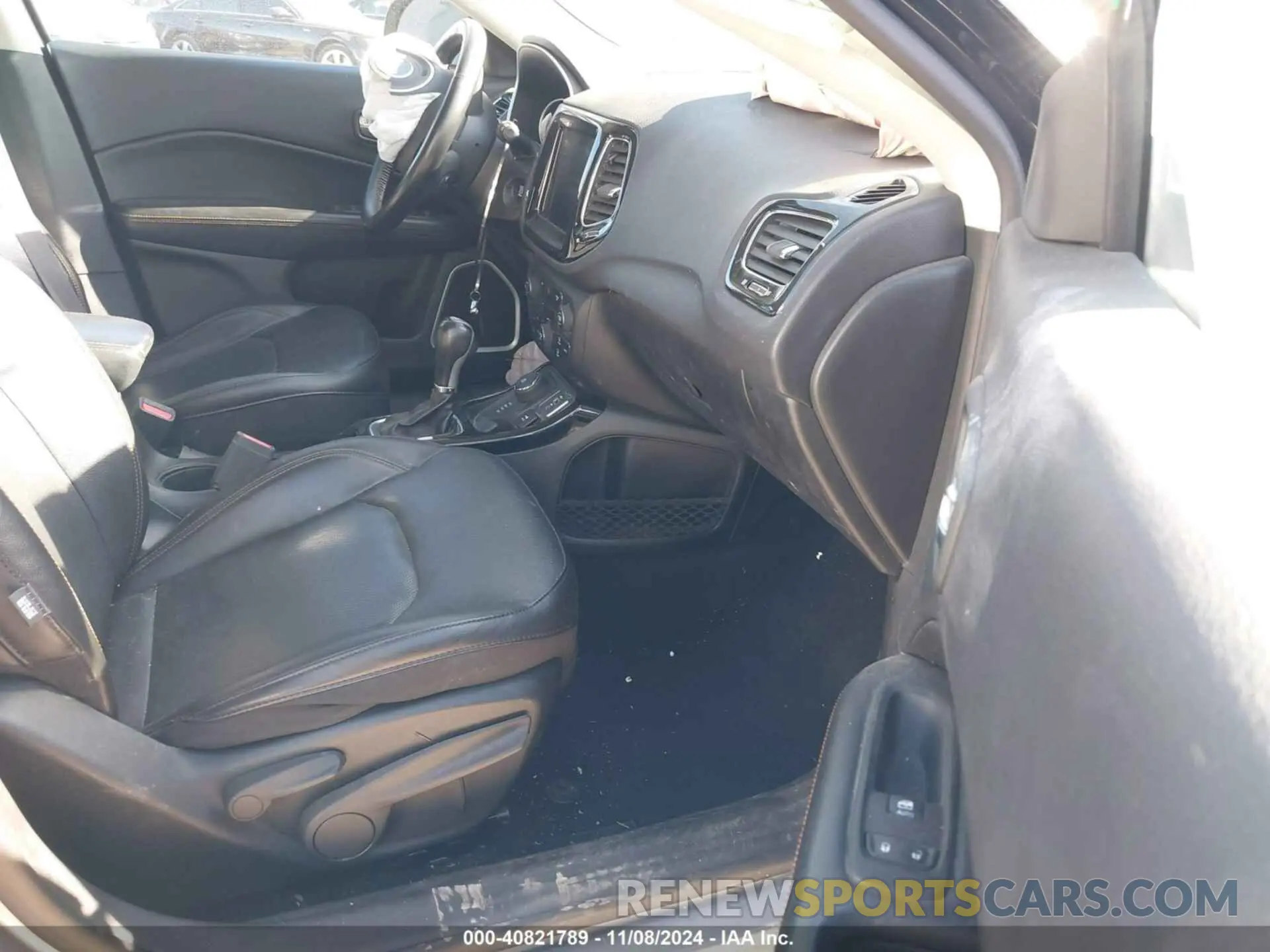 5 Фотография поврежденного автомобиля 3C4NJDCB8KT669405 JEEP COMPASS 2019