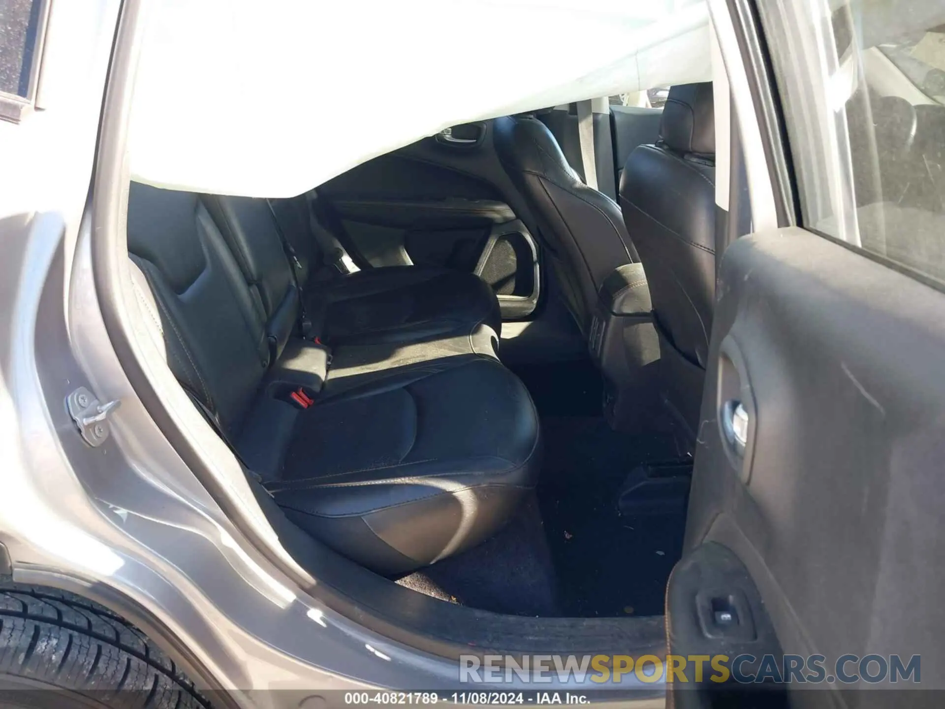 8 Фотография поврежденного автомобиля 3C4NJDCB8KT669405 JEEP COMPASS 2019