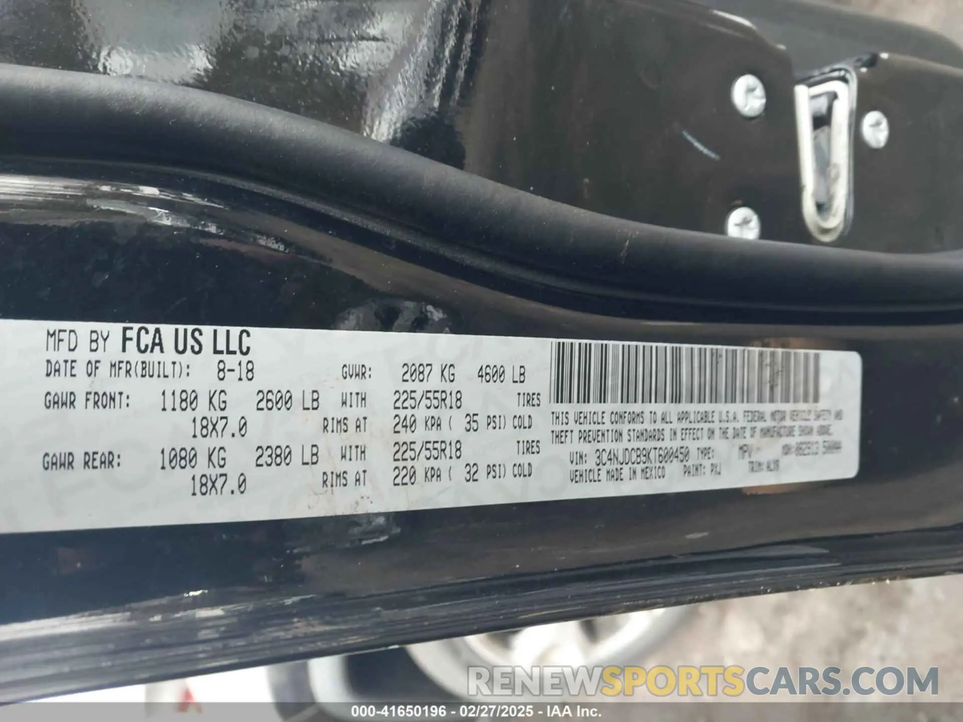 9 Photograph of a damaged car 3C4NJDCB9KT600450 JEEP COMPASS 2019