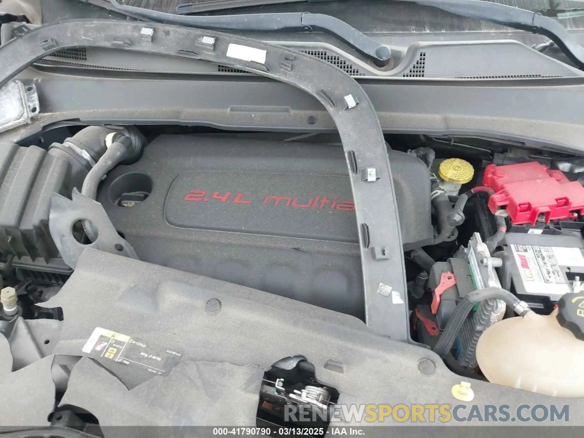 10 Photograph of a damaged car 3C4NJDCB9KT620682 JEEP COMPASS 2019