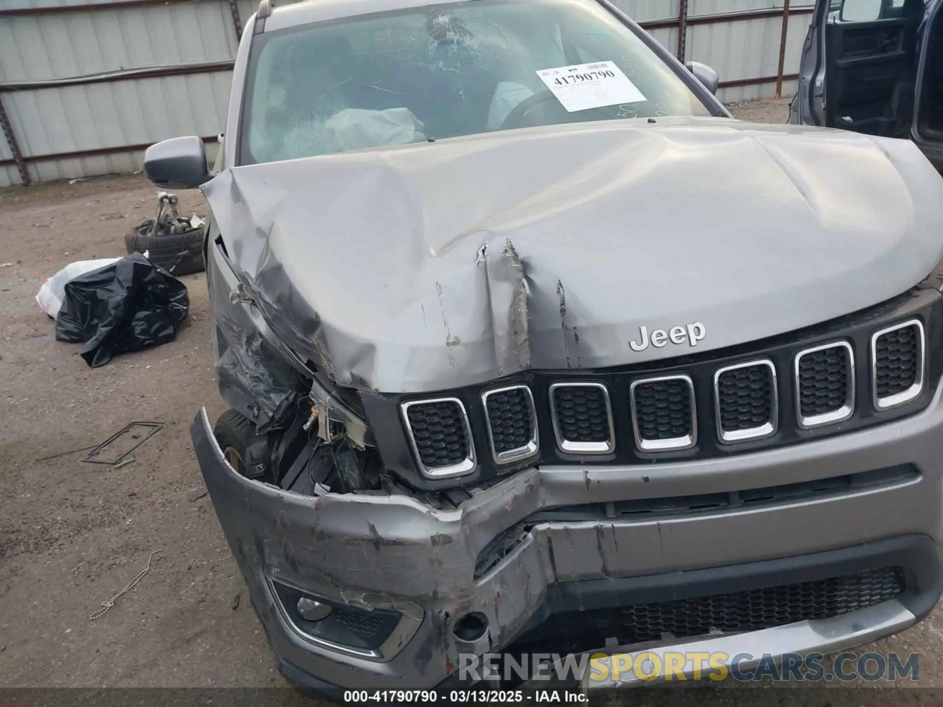 6 Photograph of a damaged car 3C4NJDCB9KT620682 JEEP COMPASS 2019