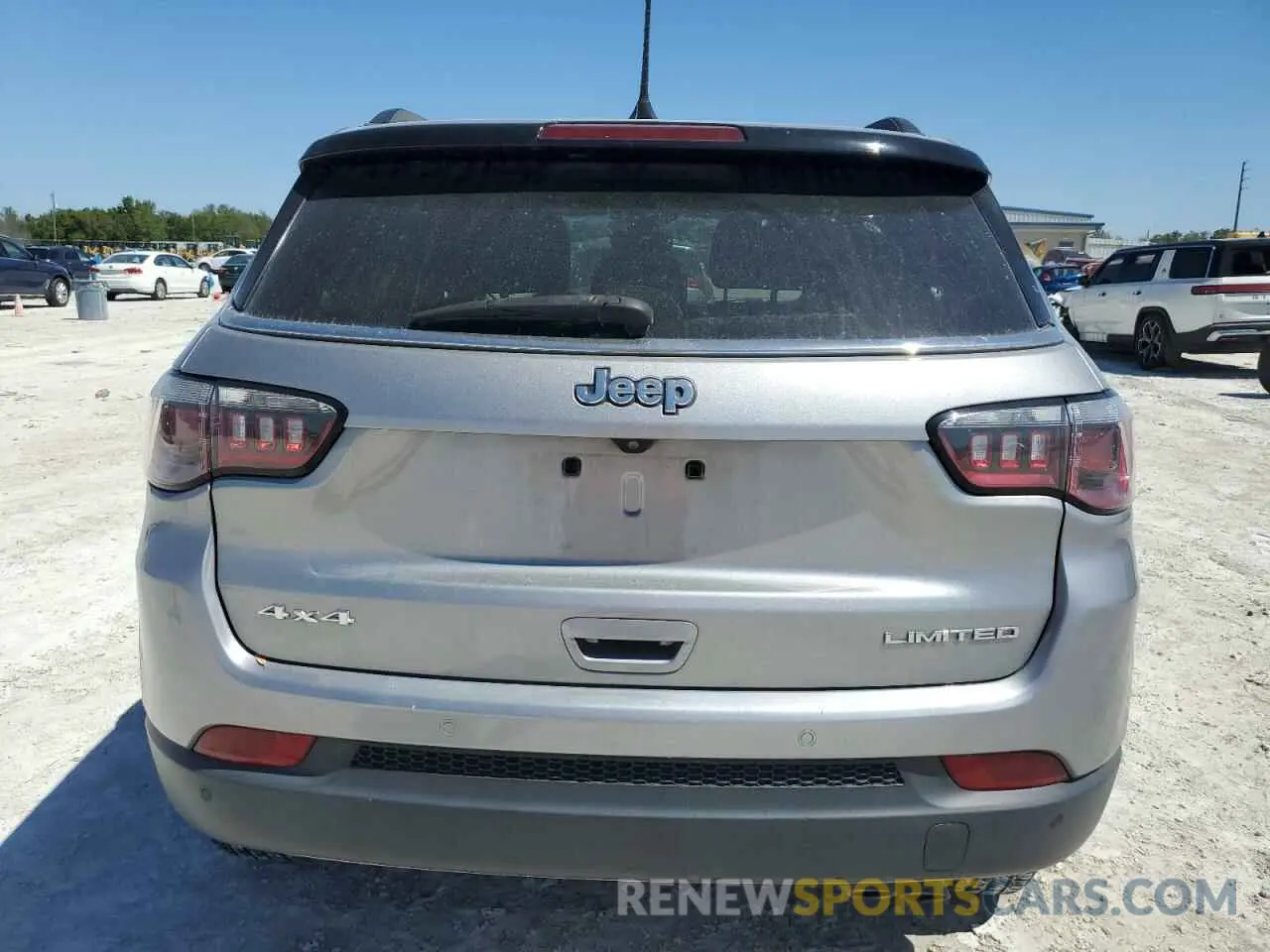 6 Photograph of a damaged car 3C4NJDCB9KT747397 JEEP COMPASS 2019