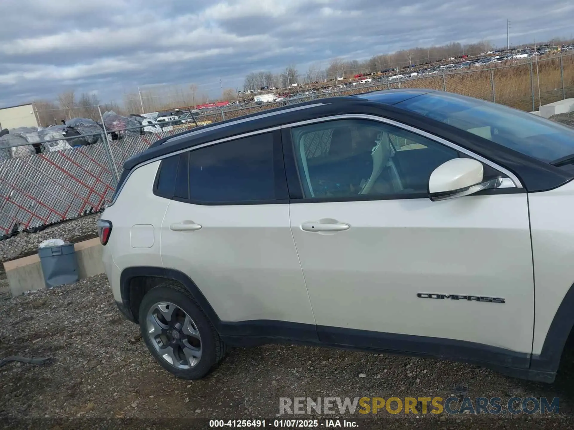 13 Photograph of a damaged car 3C4NJDCB9KT842977 JEEP COMPASS 2019