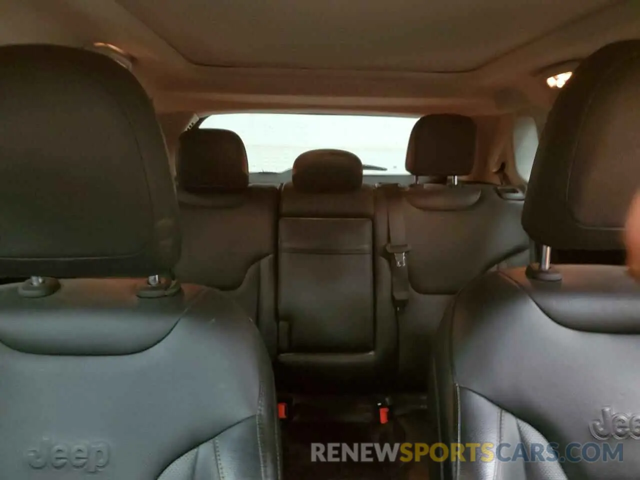 10 Фотография поврежденного автомобиля 3C4NJDCBXKT647678 JEEP COMPASS 2019