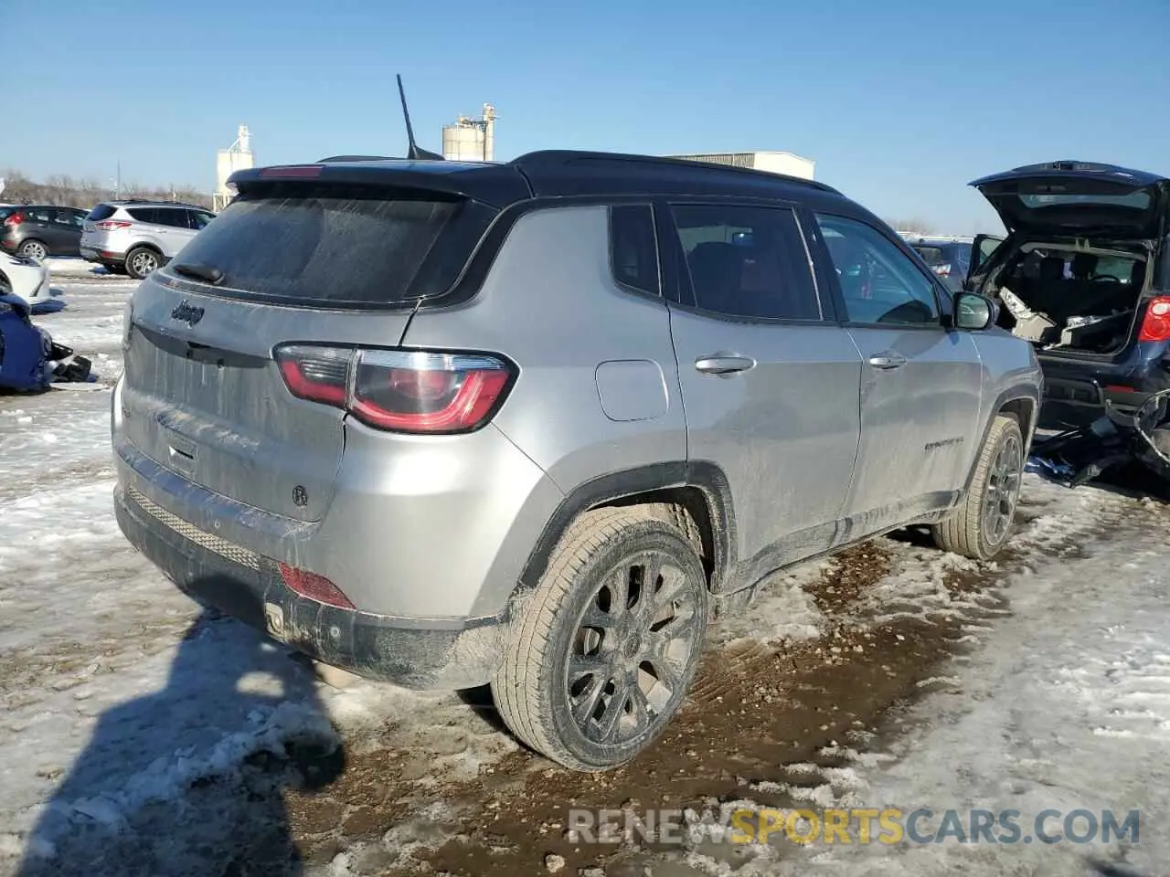3 Фотография поврежденного автомобиля 3C4NJDCBXKT745237 JEEP COMPASS 2019