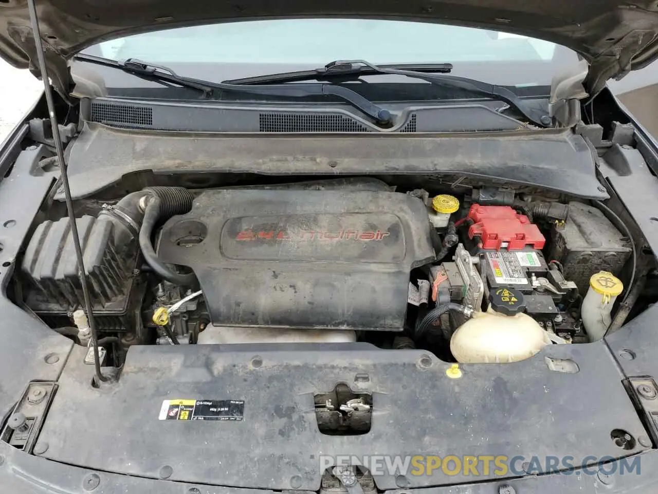 12 Photograph of a damaged car 3C4NJDDB0KT618740 JEEP COMPASS 2019